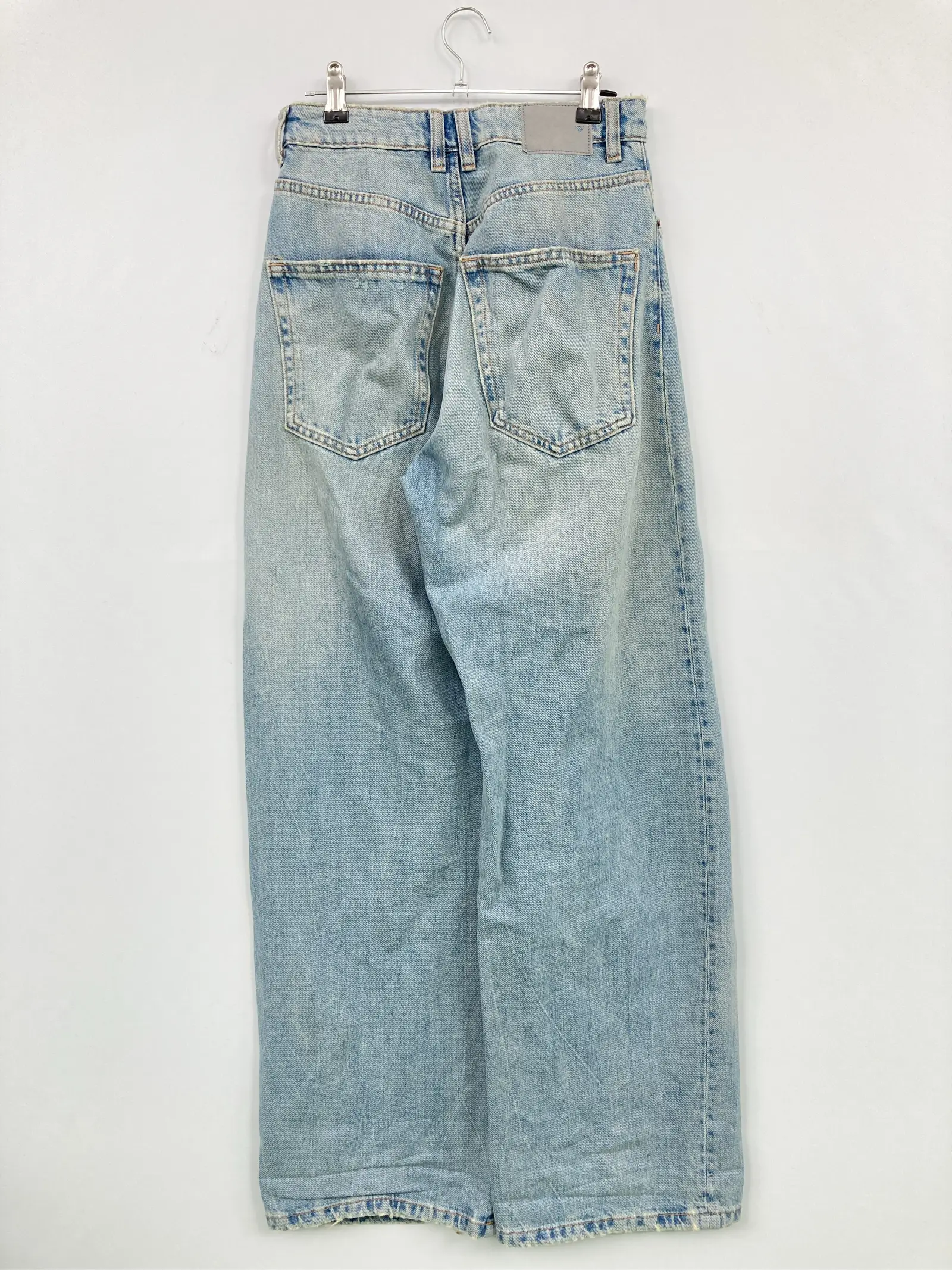 https://r2-worker.digdig.jp/product/a96c471d-5c73-4de2-a4ca-a9a89ea2c971/8fa55676-3fd9-4b6d-a2d2-609da9a61b85