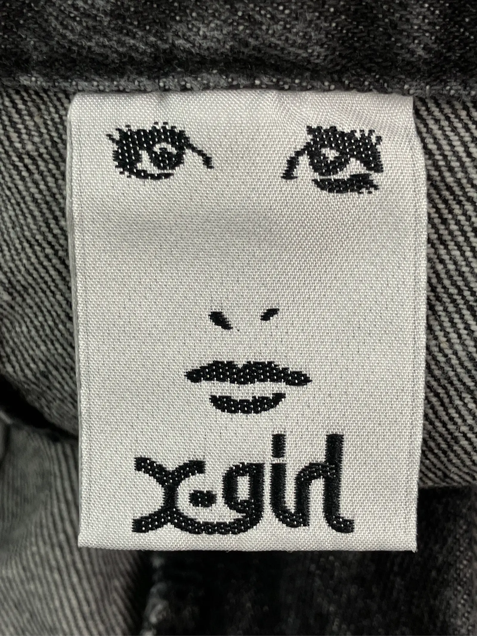 https://r2-worker.digdig.jp/product/a975b3e3-3212-4626-8b18-1a0ab105b518/ae4e9e2c-e16f-4b4b-a5ab-8eebf497e400