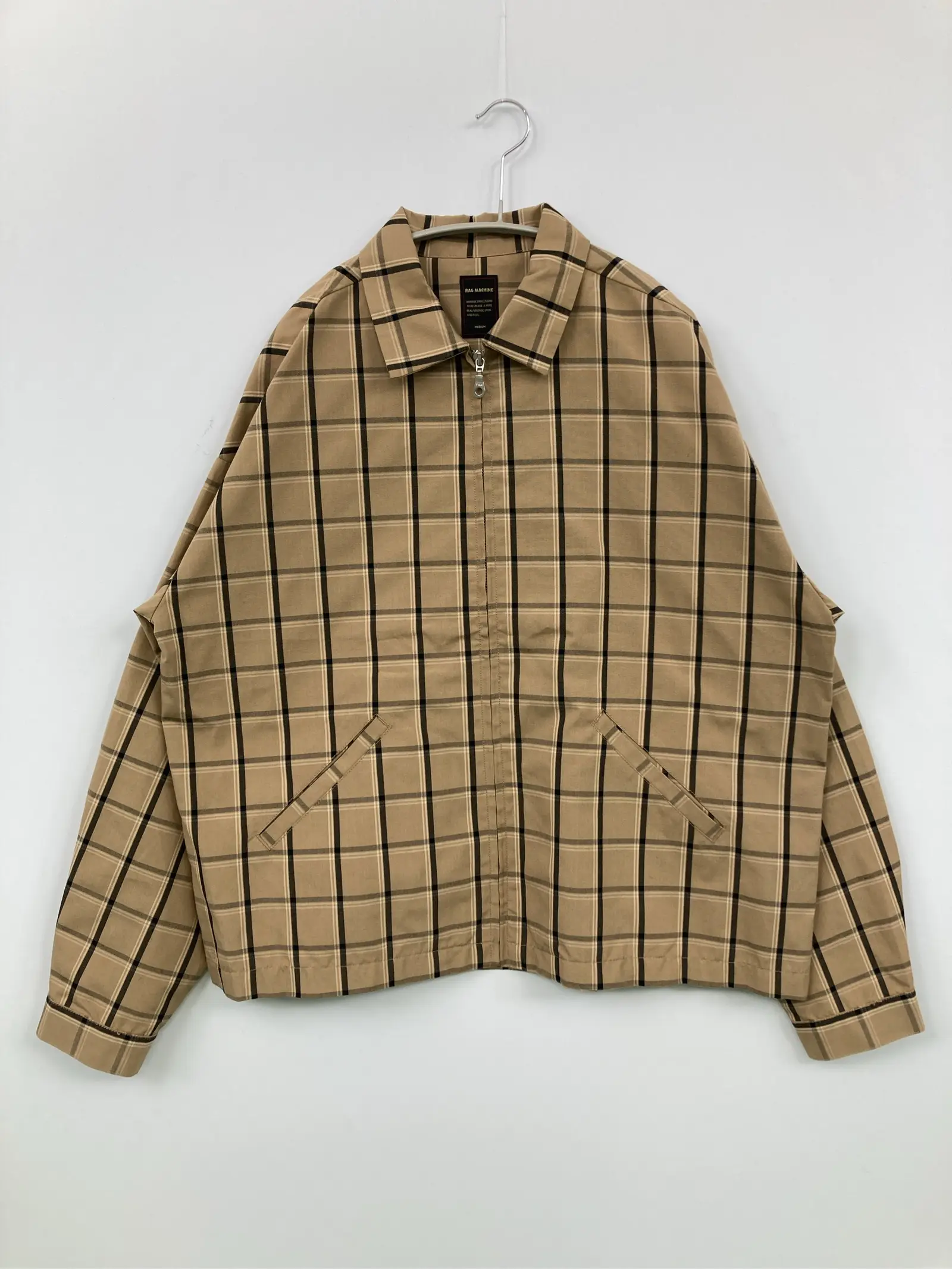 https://r2-worker.digdig.jp/product/a9962000-c729-40a3-8bb8-feefdef7bc56/541456ff-2e08-4dc8-bf93-ea61667c6ae8