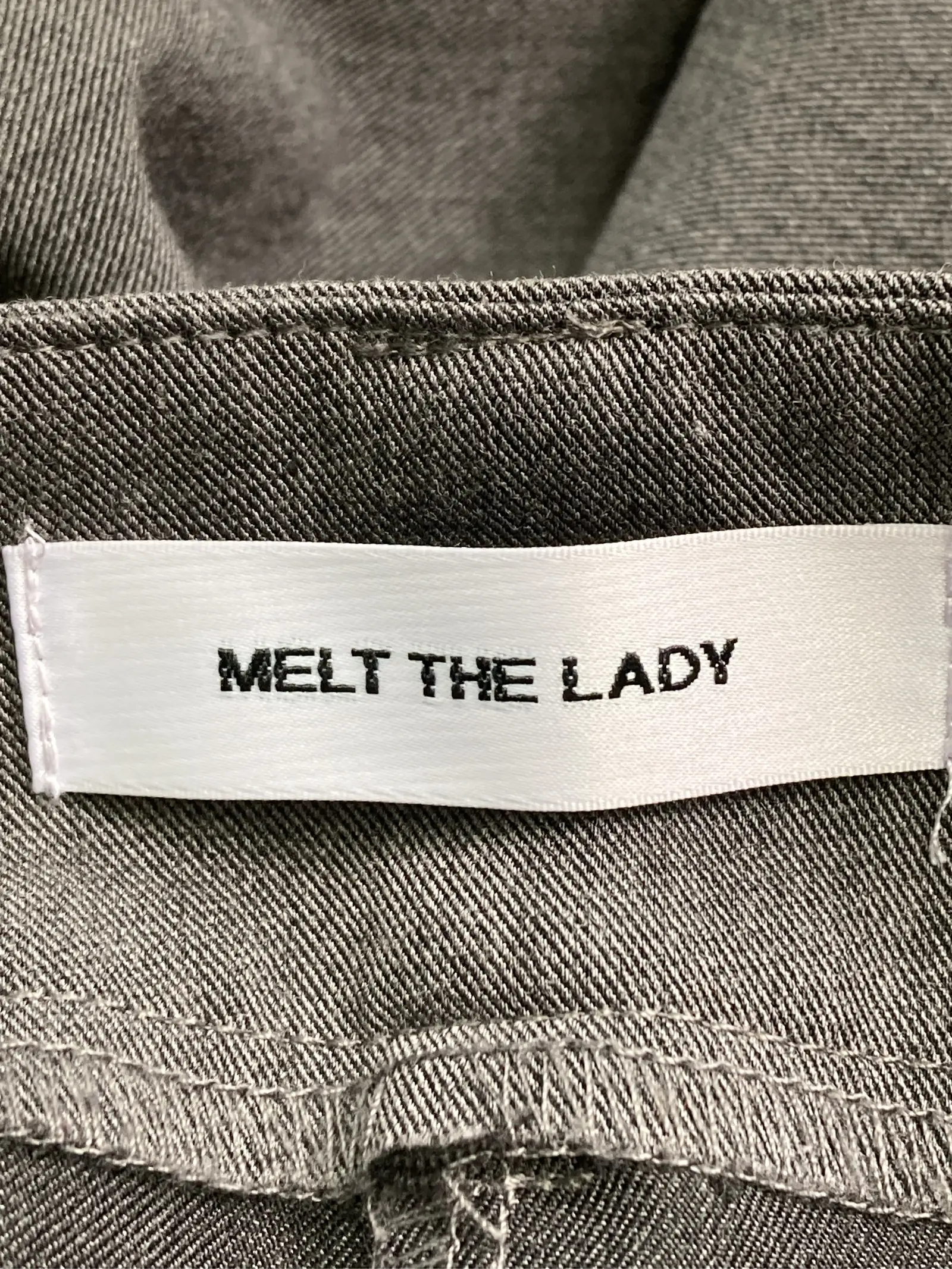 https://r2-worker.digdig.jp/product/a9d1bb67-23bc-4b91-806b-5ff0d5c74b21/6fa456fc-9a0a-47ee-86b6-5dc0b5e23be8