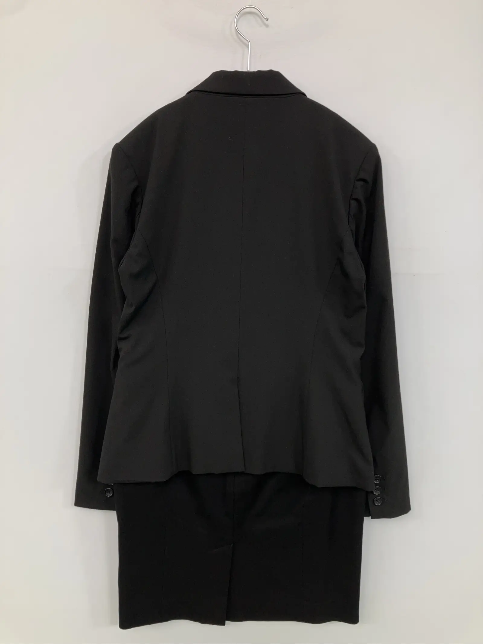 https://r2-worker.digdig.jp/product/a9f4d748-d921-4479-aebe-505cd5928a79/dde33023-c944-48e3-b9a0-7ac1c815325a
