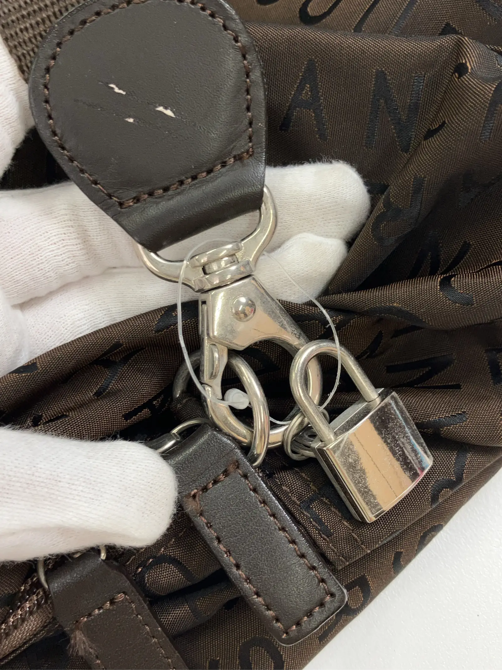 https://r2-worker.digdig.jp/product/aa1ee4c0-d449-4610-9829-01d8f9c77131/ab743513-c6de-41d9-b63e-910bc717aea3
