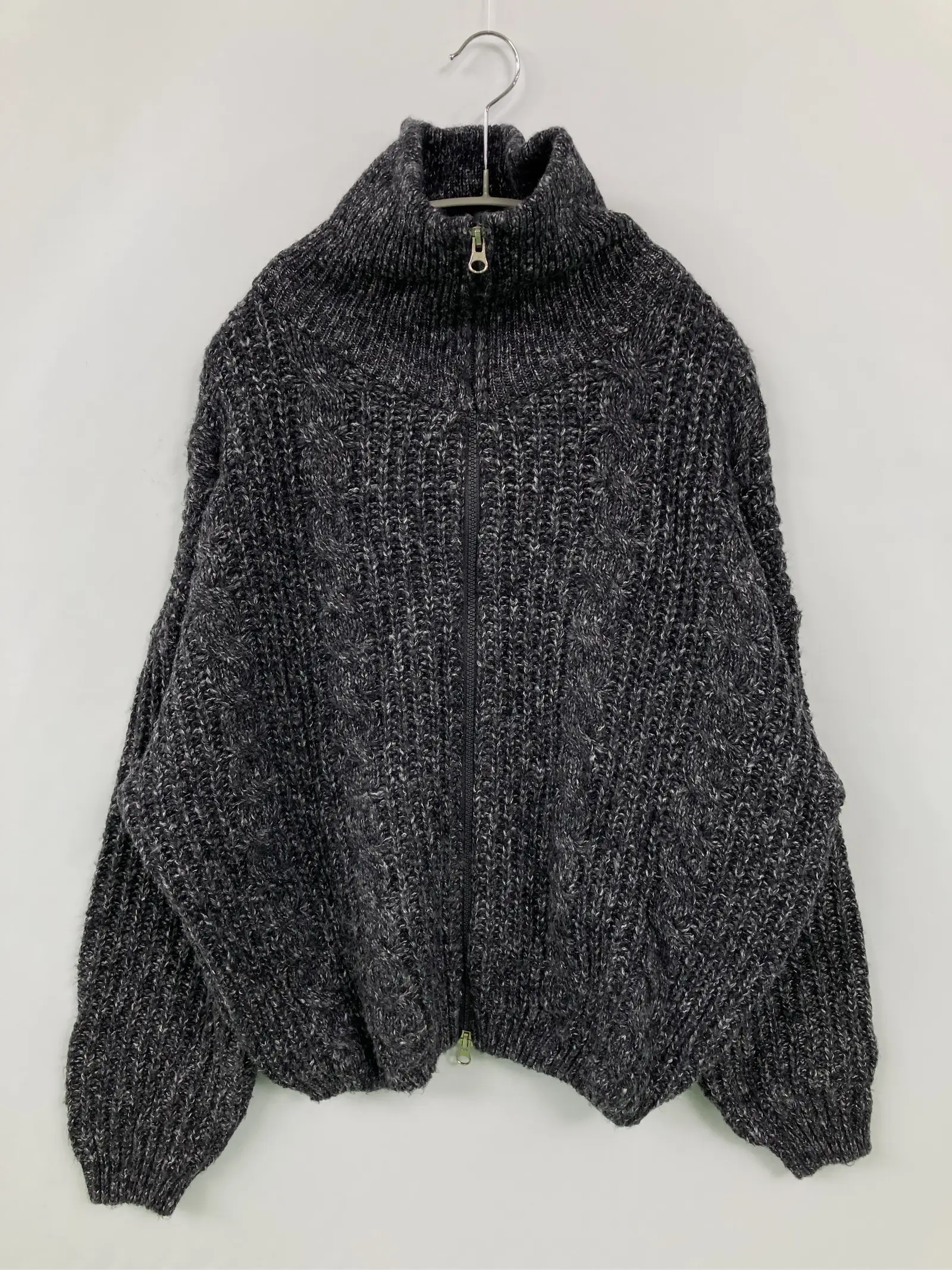 https://r2-worker.digdig.jp/product/aa709a08-9653-422c-9ad1-fae45aa6fa7e/9e812a37-79f7-430d-a64e-f0885a3dc81a