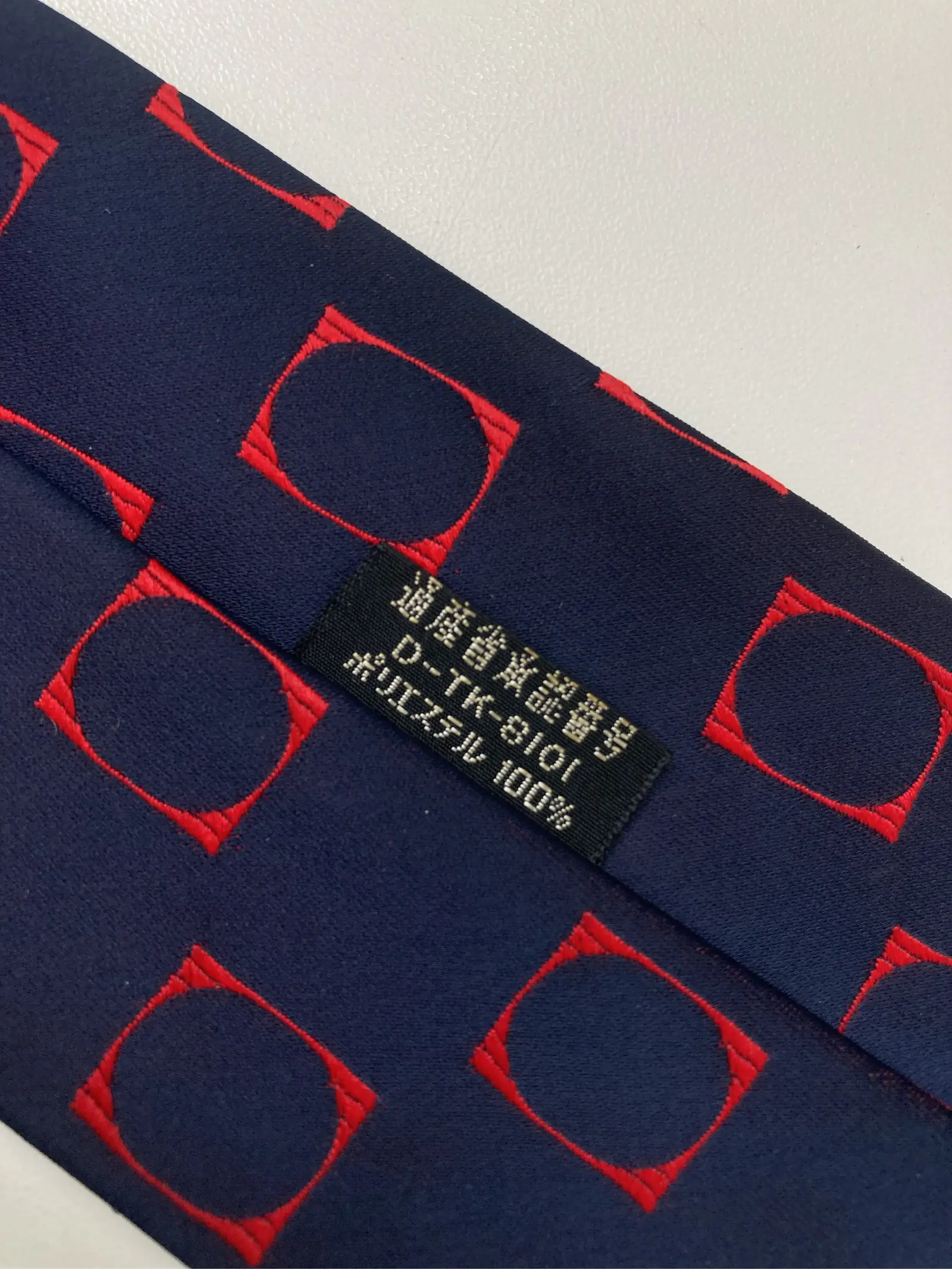 https://r2-worker.digdig.jp/product/aa855353-8774-40a2-8de9-c732044c9ae4/4ef3e3a3-781c-400e-af6b-abc06feee7dd
