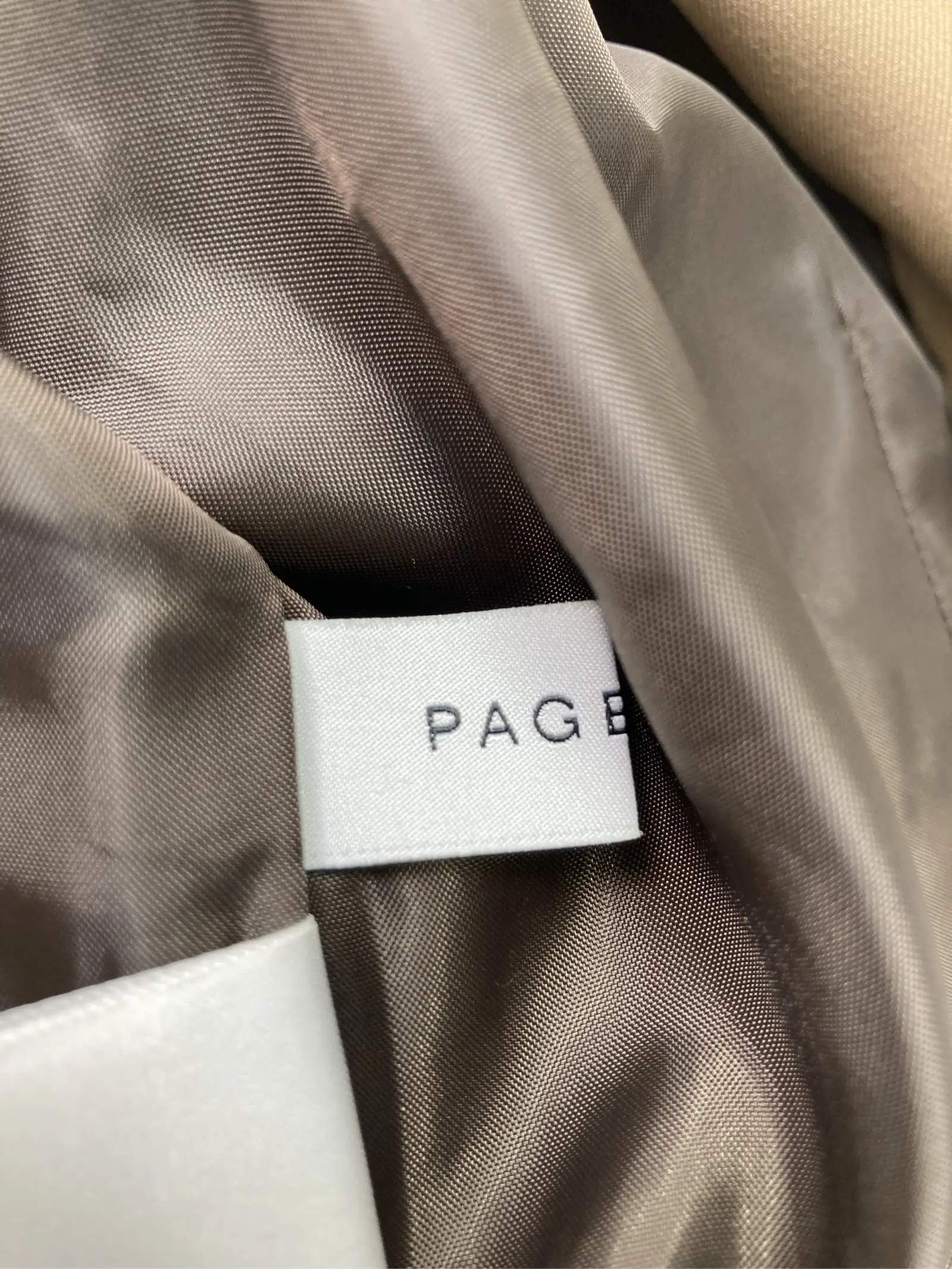 https://r2-worker.digdig.jp/product/aabfb227-ff1b-40e6-b08a-41b36ee9e7a6/11370747-c3eb-4da2-9554-248997b0a6be
