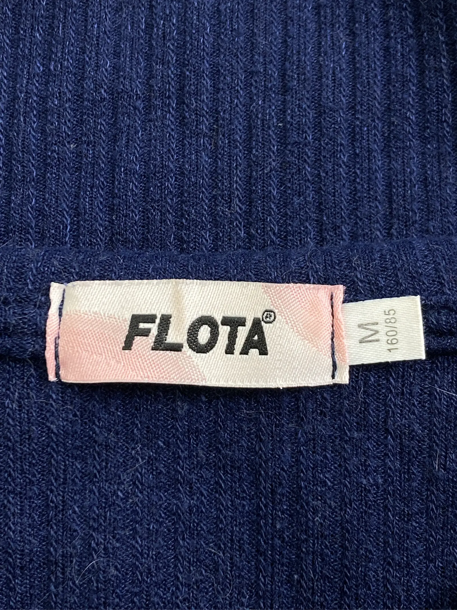 https://r2-worker.digdig.jp/product/aac4200c-588c-4816-b19b-b57e6ca76597/e03cee60-fd7e-4e82-8f6c-10a8b99919a0
