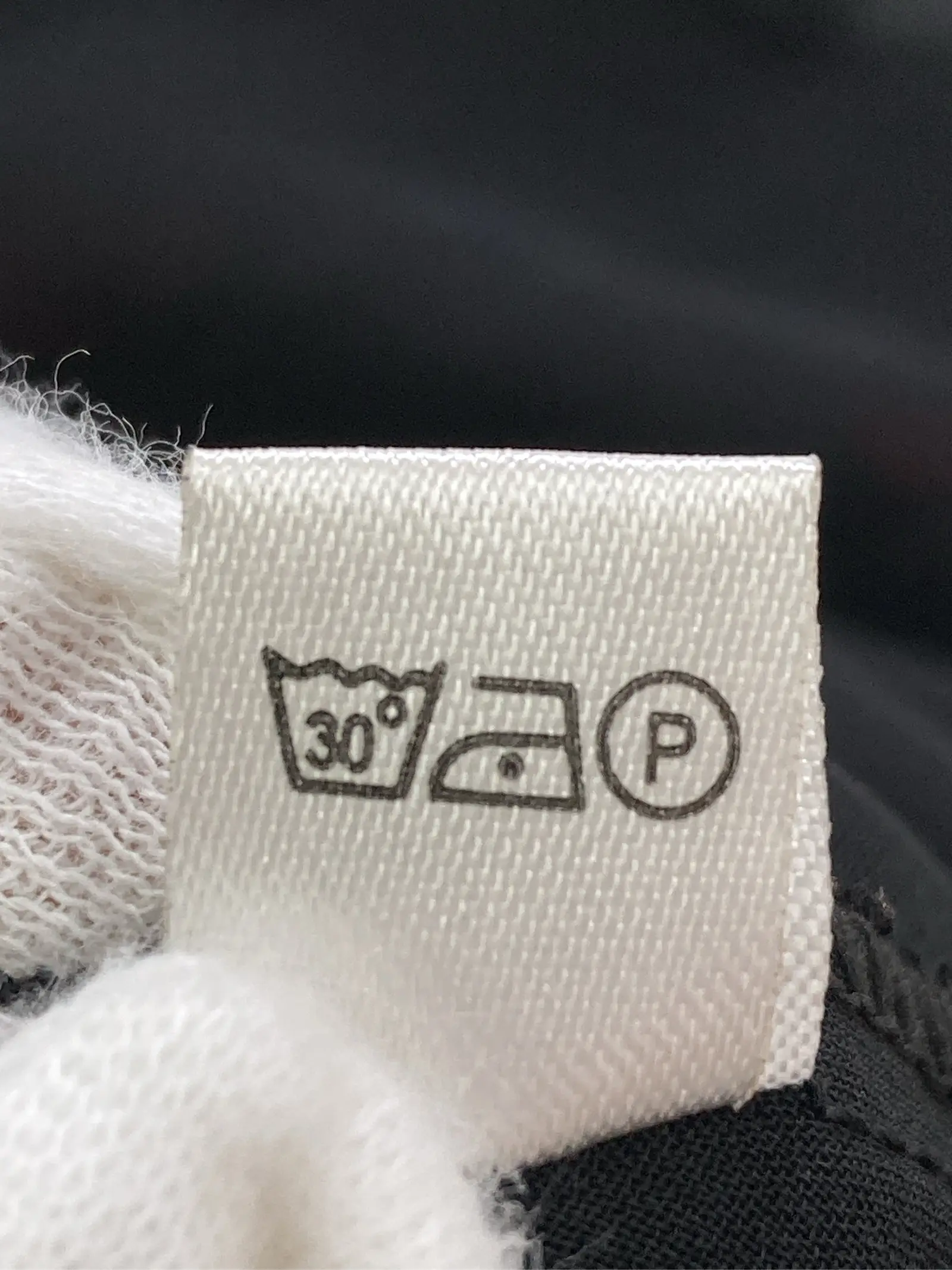 https://r2-worker.digdig.jp/product/ab01c092-8493-4523-ad23-aaadbbdf4d3e/857bd49a-3def-4391-9267-984207a2b344
