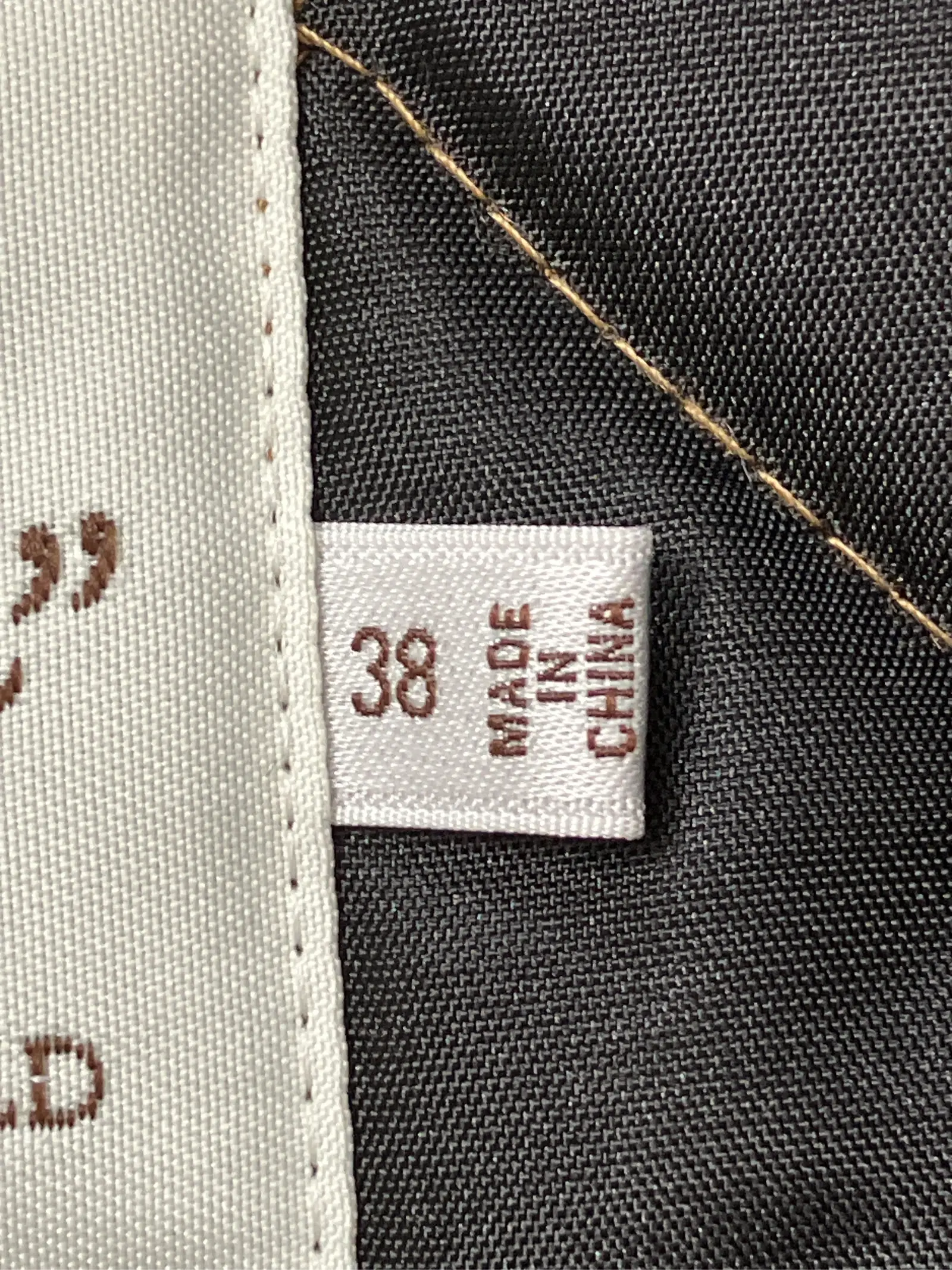 https://r2-worker.digdig.jp/product/ab0ec831-15e4-410d-a4e2-dd8af37d02ba/3d5b7573-c6da-42b0-b946-aaba0d394415