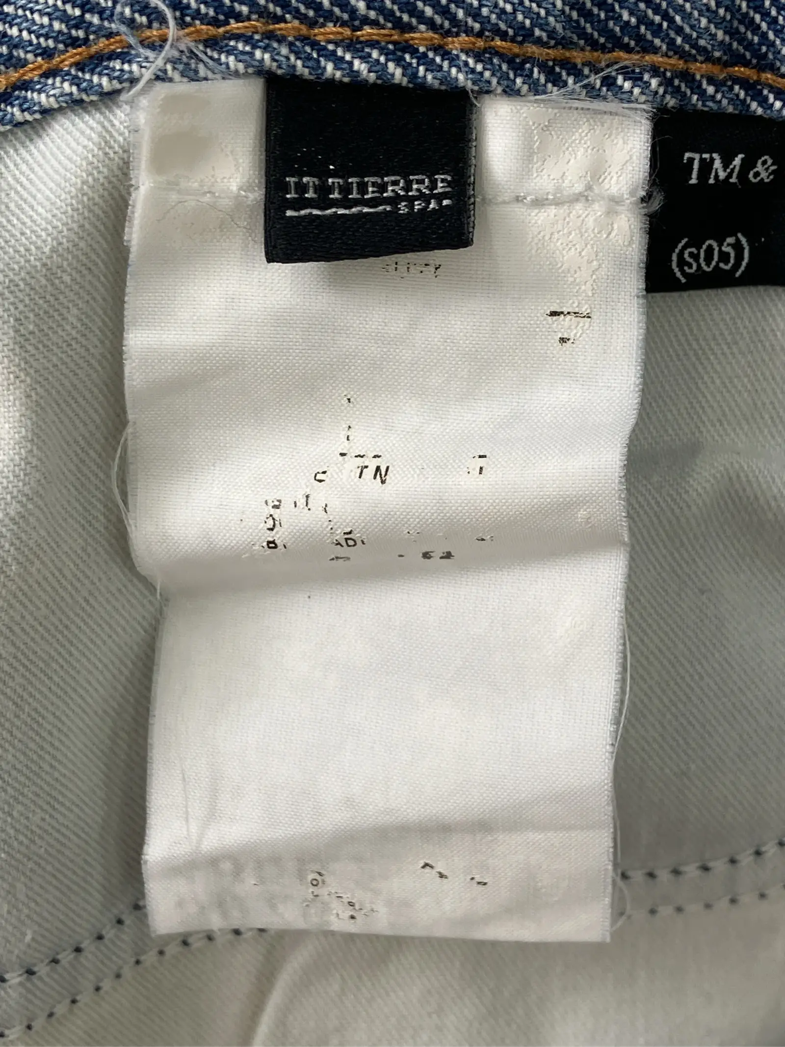 https://r2-worker.digdig.jp/product/ab2c5c0f-6b0e-4f34-97d8-9e6eb1801876/6a28f078-92aa-407c-bf53-a52d147badf8