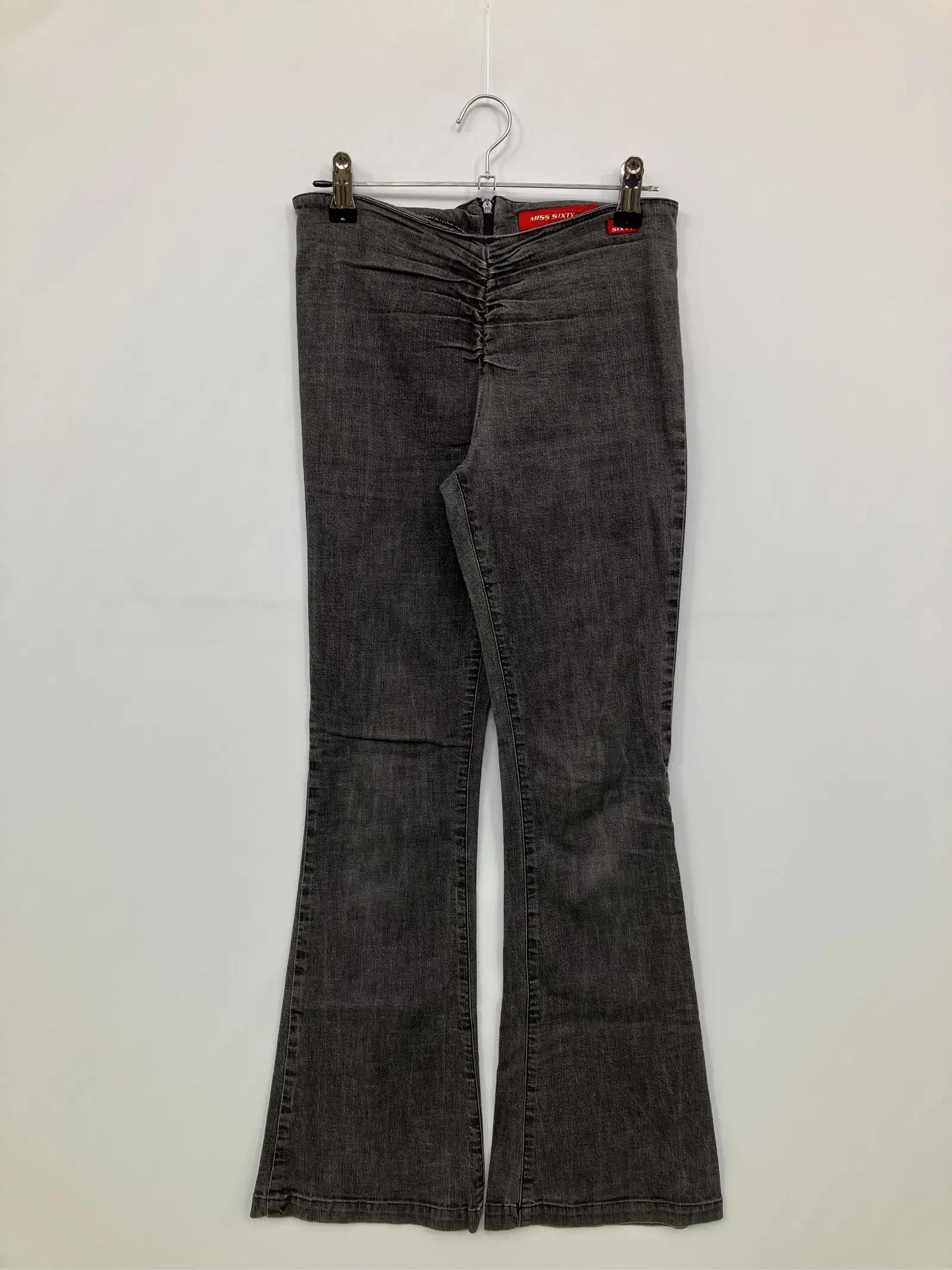https://r2-worker.digdig.jp/product/ab3a30e5-3e71-4349-9d95-e7f8b79bd4a1/0081ebb8-829f-4719-b74e-b84f03cff2ea