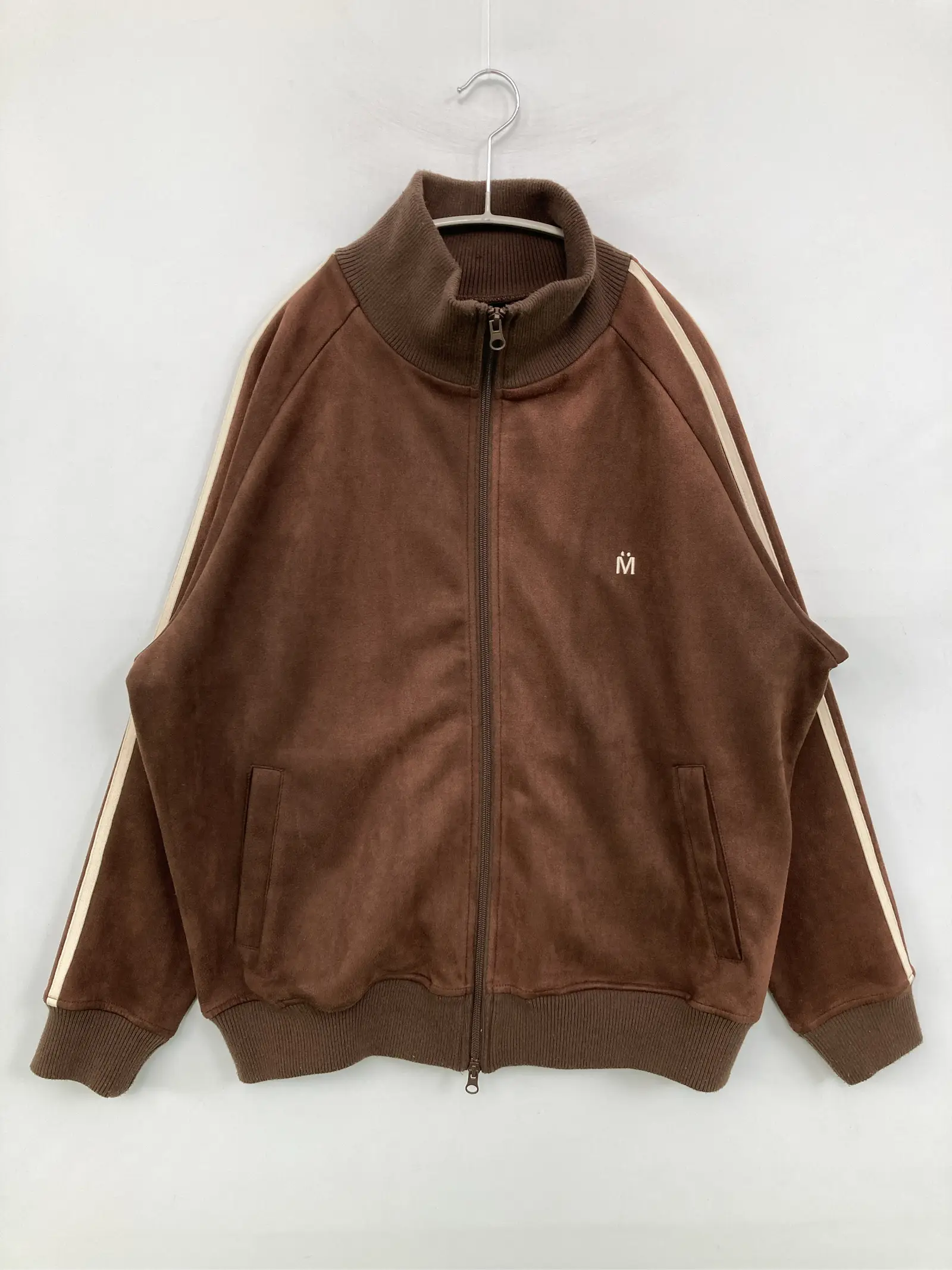 https://r2-worker.digdig.jp/product/ab3f90d1-1996-497c-9e25-d7477856b236/7285fbaf-952a-4327-a360-af43d4ce2878