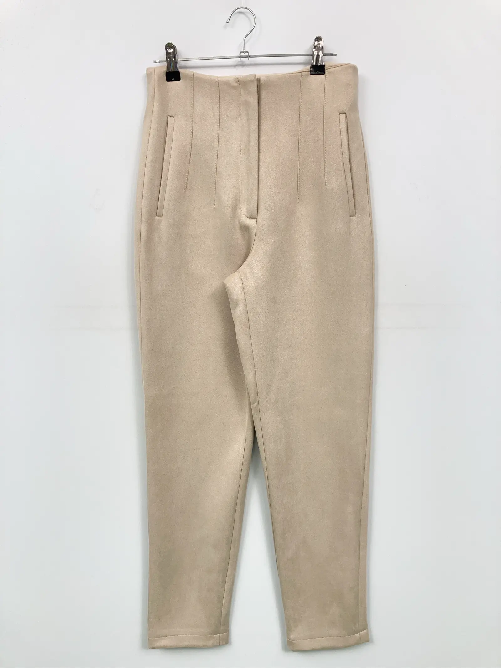 https://r2-worker.digdig.jp/product/ab60d2f2-4c1d-4571-8d3d-9f4ccb8227e5/2a931161-a326-4669-94d9-0a2ba8d9e0b7