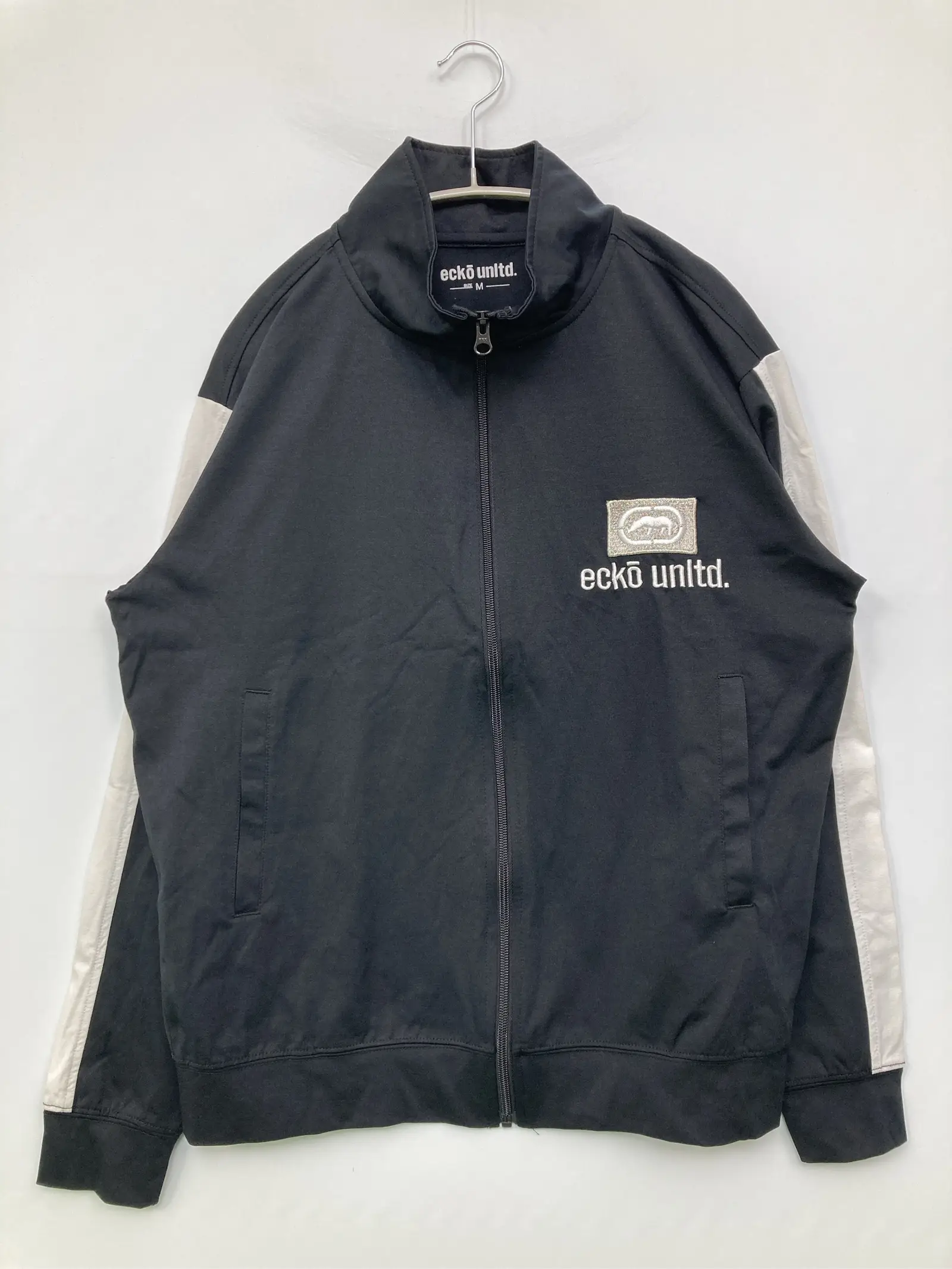 https://r2-worker.digdig.jp/product/ab8a408b-52e8-455e-8911-5fb825e2c002/272c6d98-f68e-4890-9946-2fbf3f28a2af