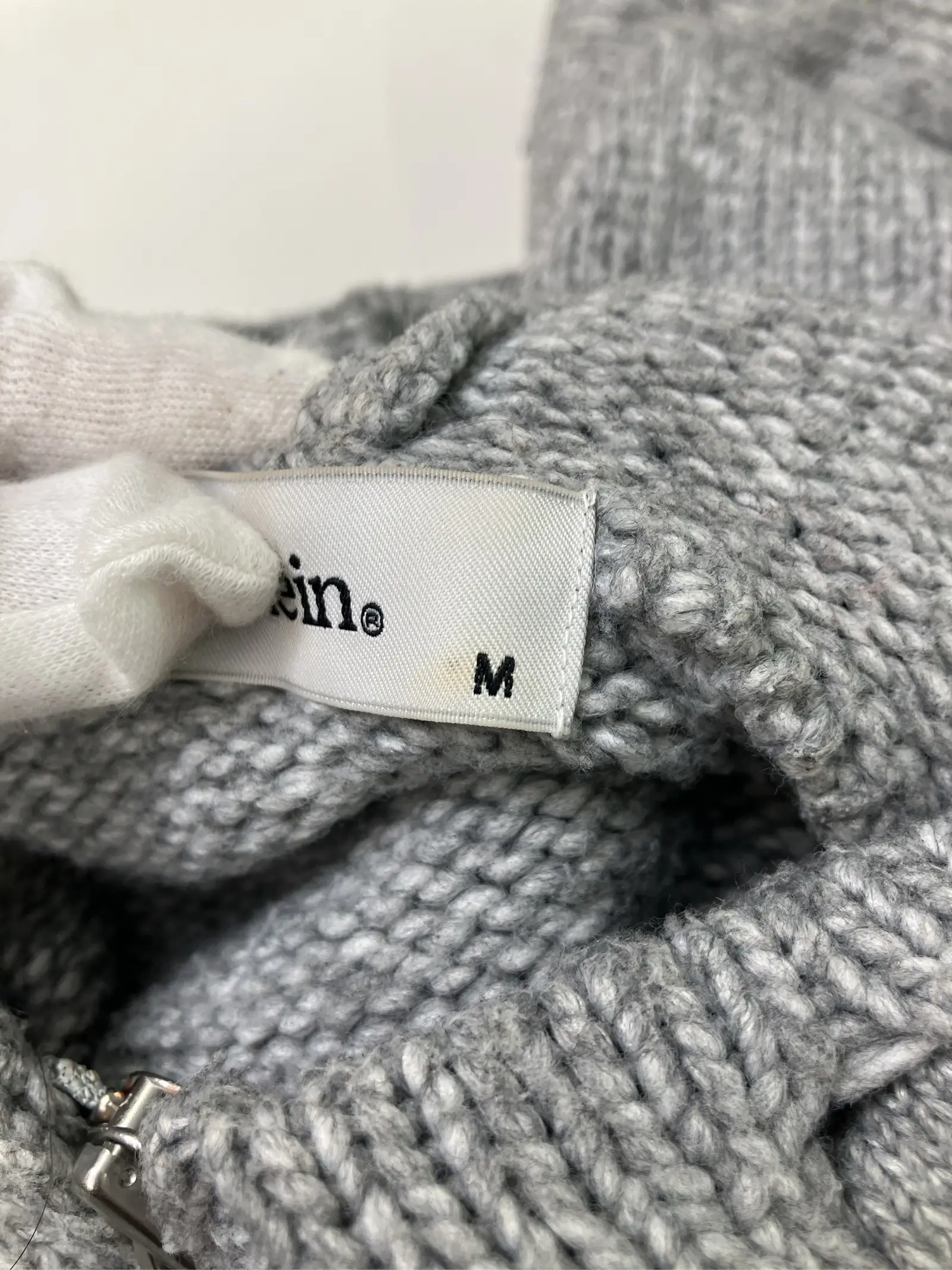 https://r2-worker.digdig.jp/product/abc1f07e-9f38-40c6-a552-4e2296692732/07759f10-46e3-4a64-8e50-3e2226b86e32