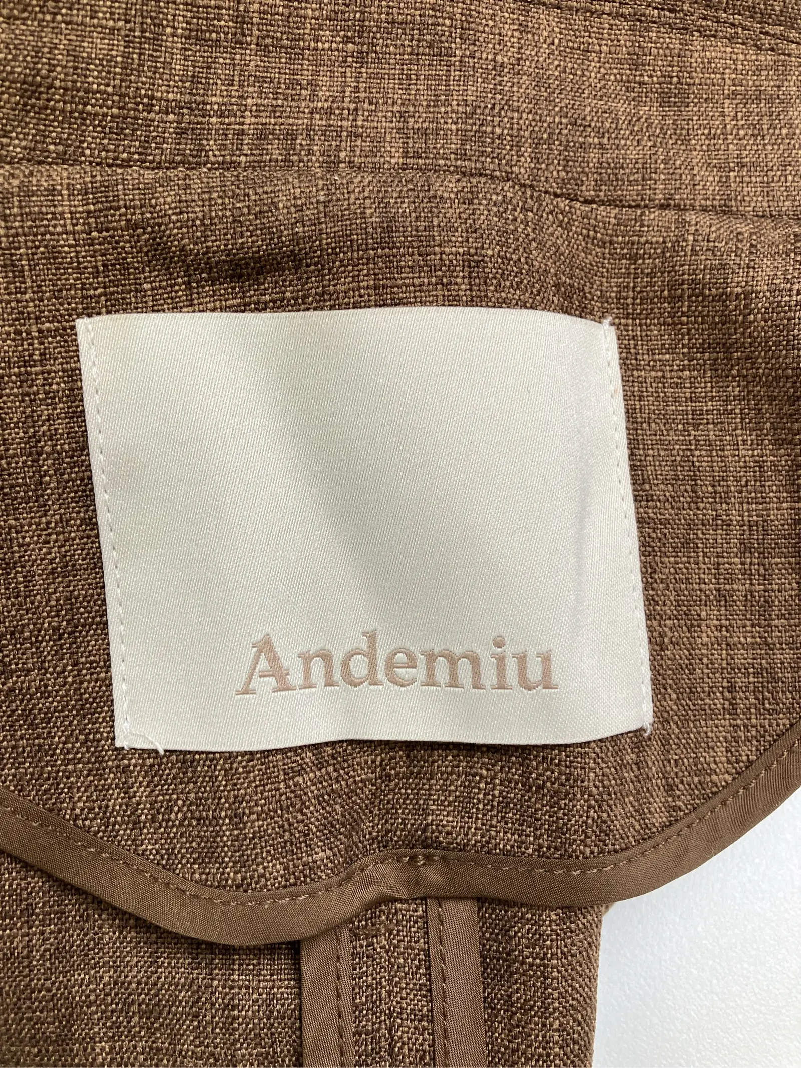 https://r2-worker.digdig.jp/product/abe0a3f9-2f41-46c6-a0b2-7229a519410d/5e941cad-7636-4e21-995b-75a5c57824d4