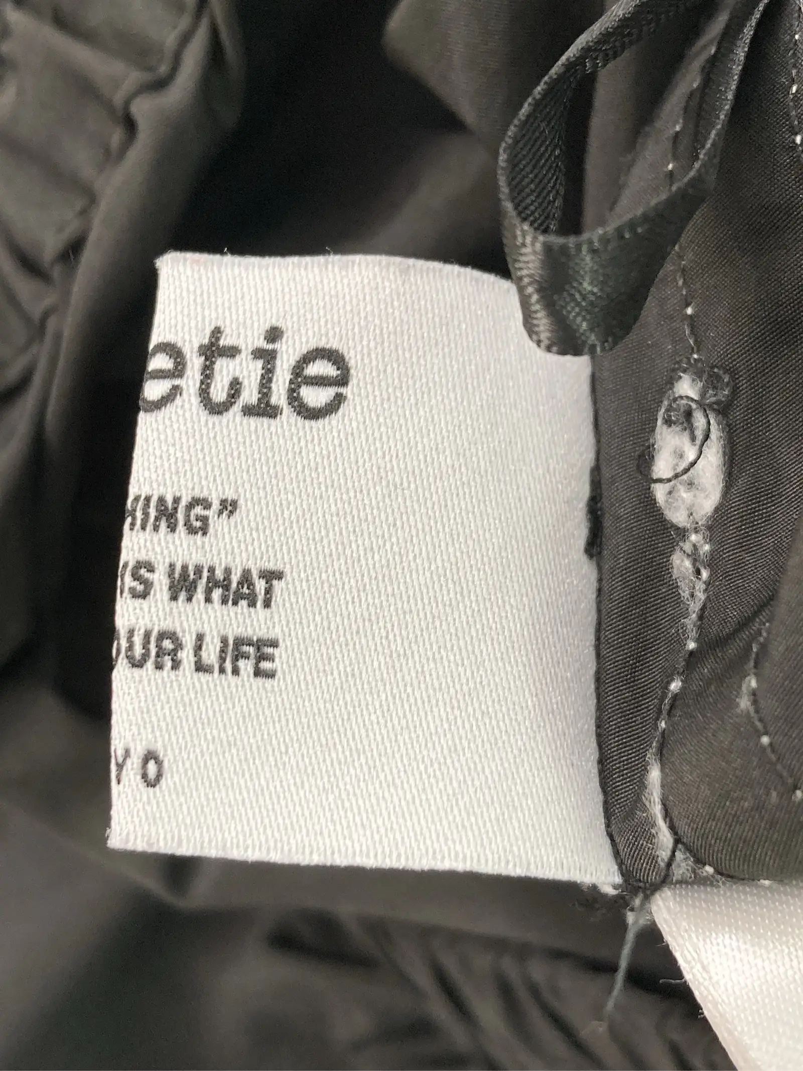 https://r2-worker.digdig.jp/product/ac353678-a593-4092-be2d-1b90a6aa31c4/ea0c9f3d-01c3-4c1b-934e-0e5570e502e1