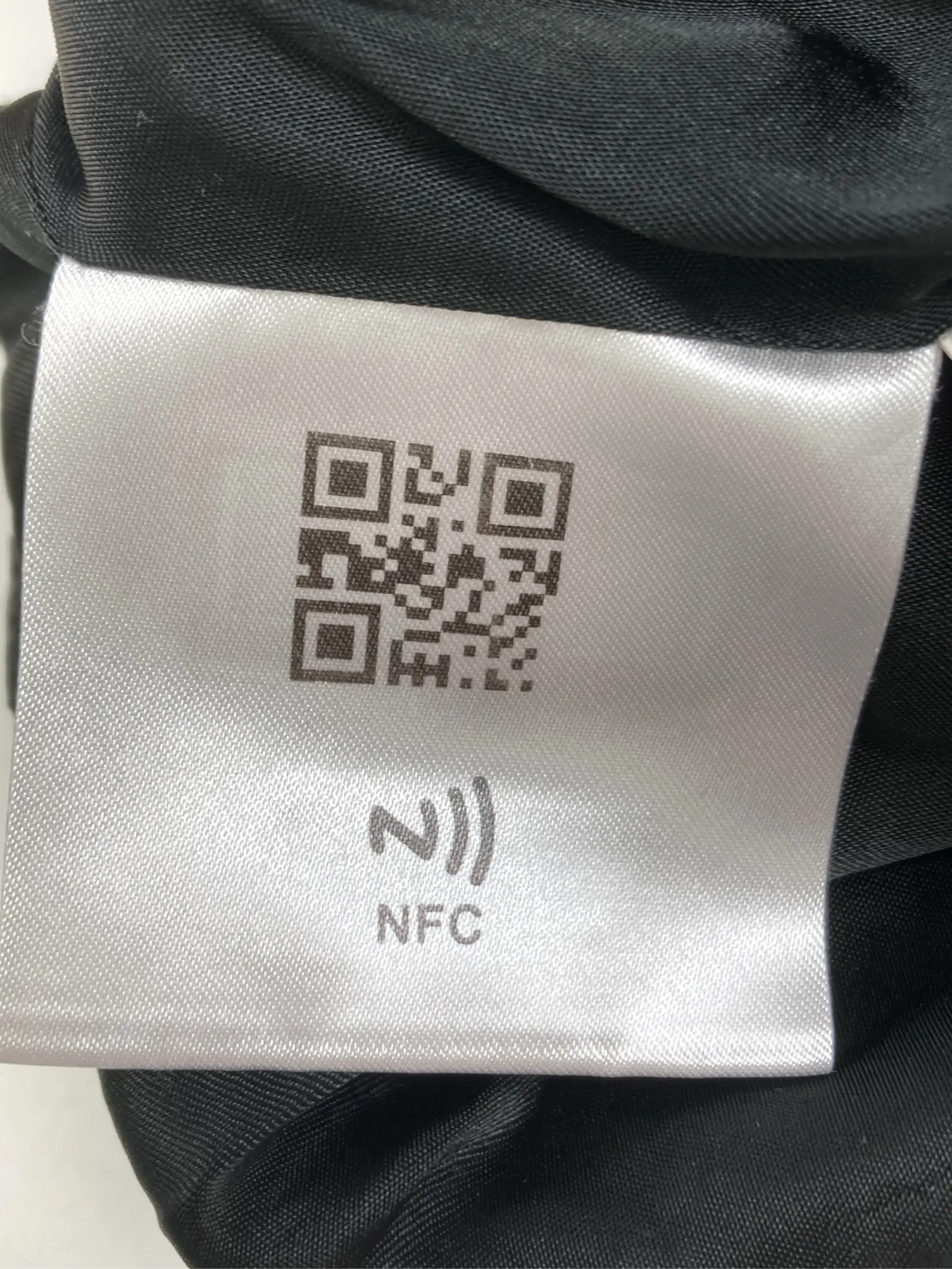 https://r2-worker.digdig.jp/product/ac628f2a-7522-48ce-a8c4-844892b6cd5b/3a2df1aa-8aa0-4180-af1f-4e37e817173f