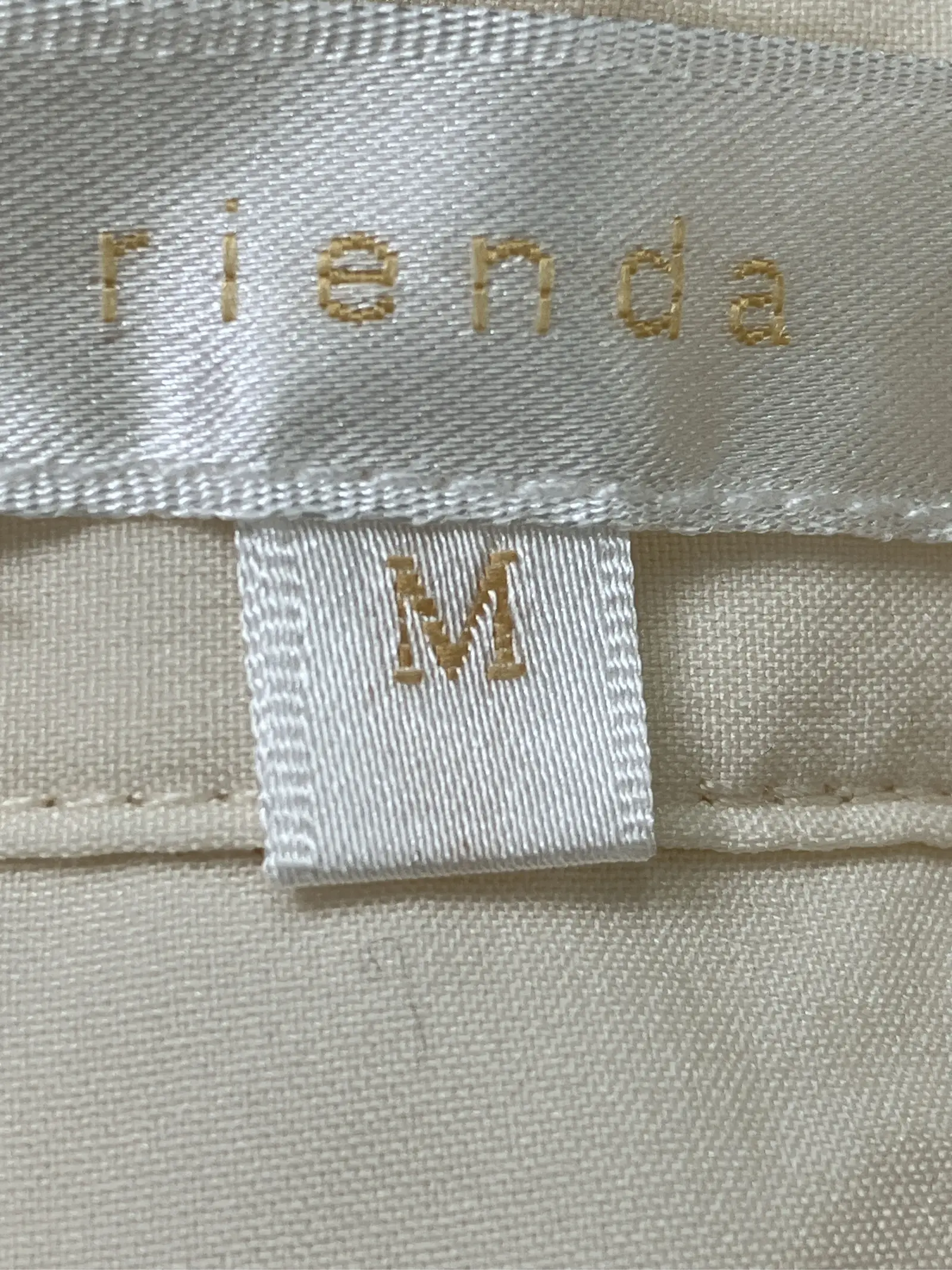 https://r2-worker.digdig.jp/product/ac751a72-04b1-4f1a-b190-de86da16d30f/f935c0b2-bc64-4936-a7c5-3ce7d501fd36
