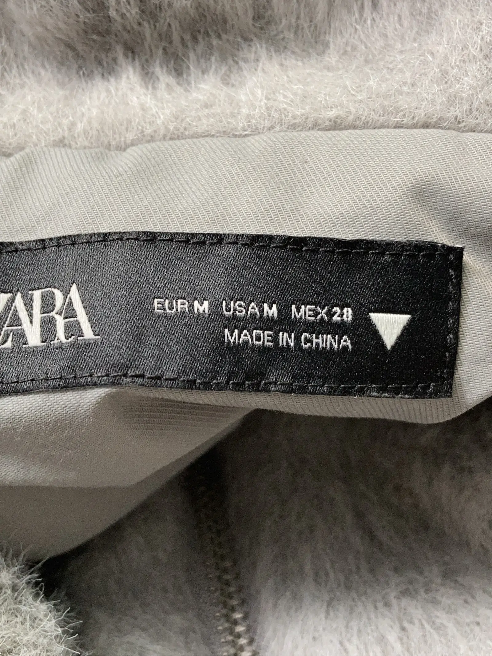 https://r2-worker.digdig.jp/product/ac891e02-7592-48aa-8b07-f67c78972998/2e35b42b-2935-4ede-975c-af46e530ddbf
