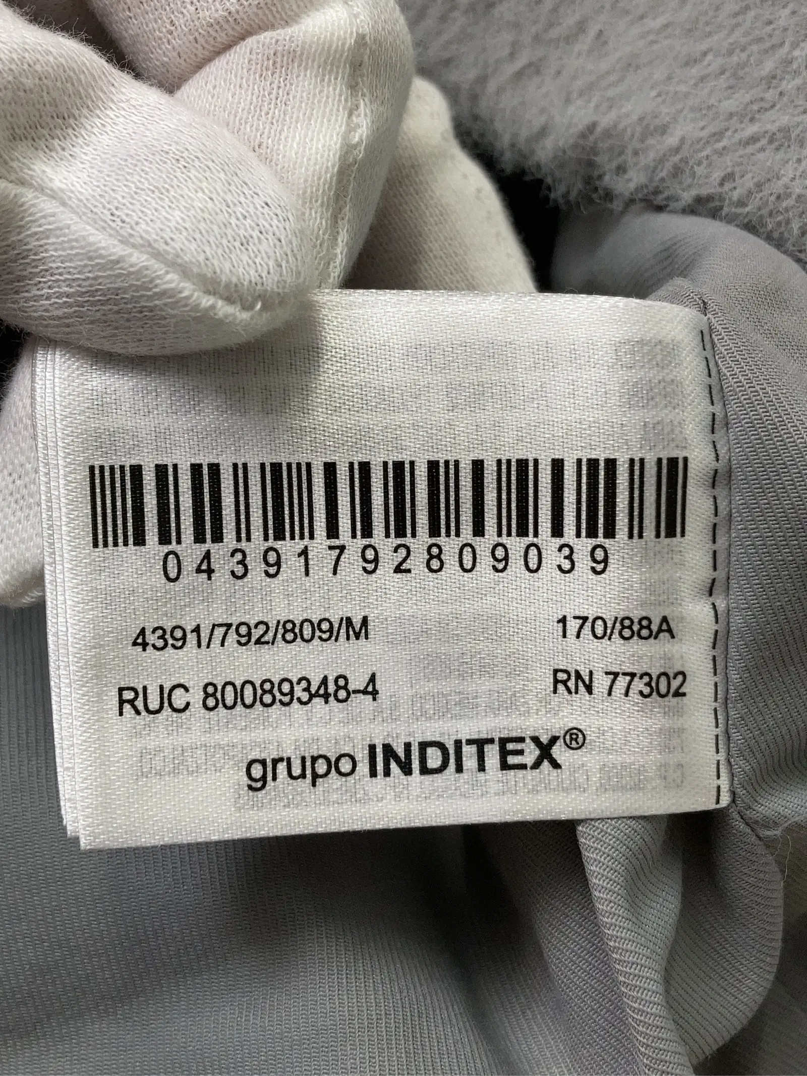 https://r2-worker.digdig.jp/product/ac891e02-7592-48aa-8b07-f67c78972998/9bed7288-e28d-4f97-9c34-8d121010b9e3