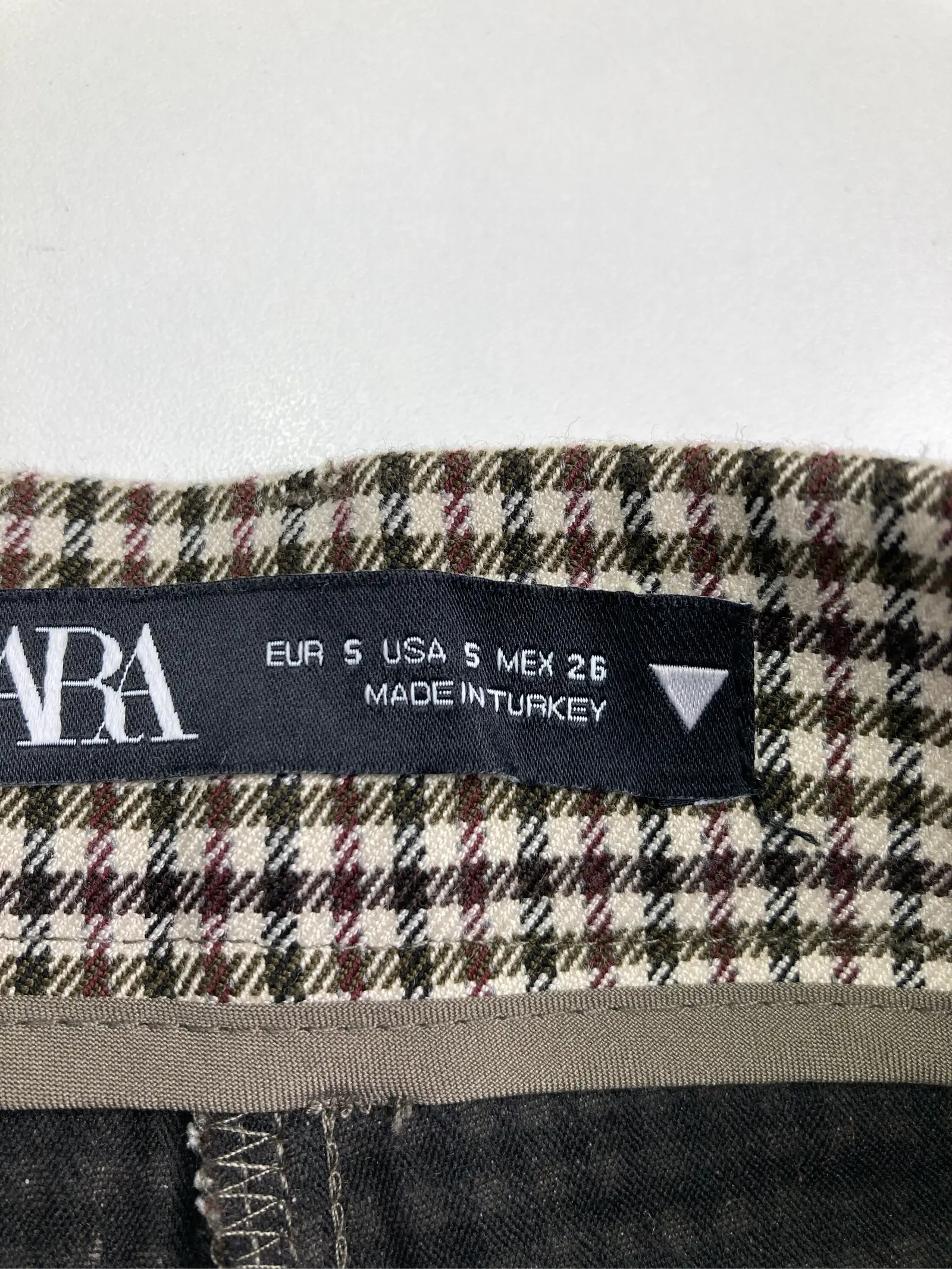 https://r2-worker.digdig.jp/product/acf627c4-4f93-492a-bd55-7ea7c15e9c5a/e6d88a74-3da1-466b-9704-27facf363a01