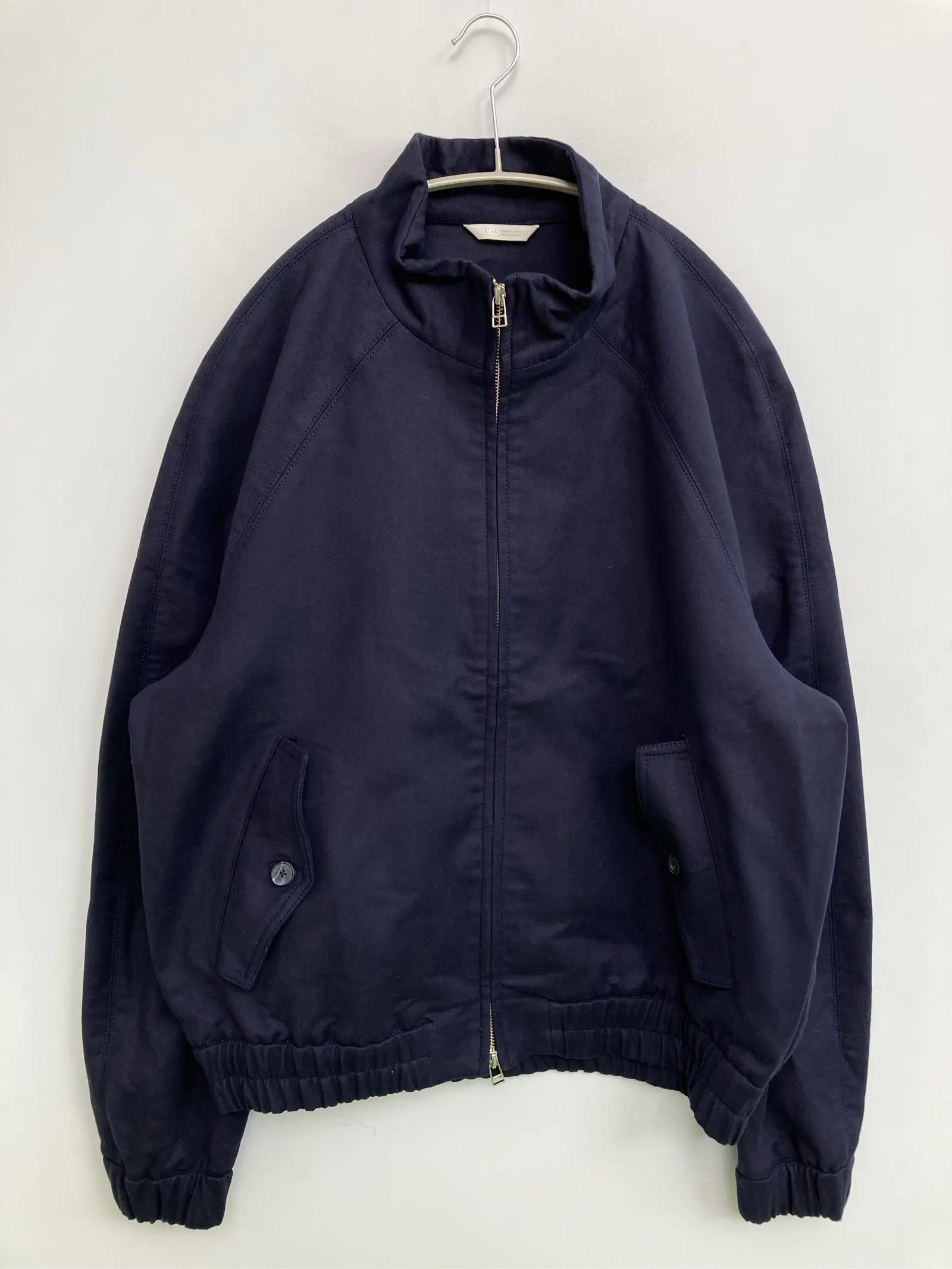 https://r2-worker.digdig.jp/product/ad032072-7546-46f9-b075-0754672e67bf/e6efe9ce-24df-4353-b969-f206392169ba