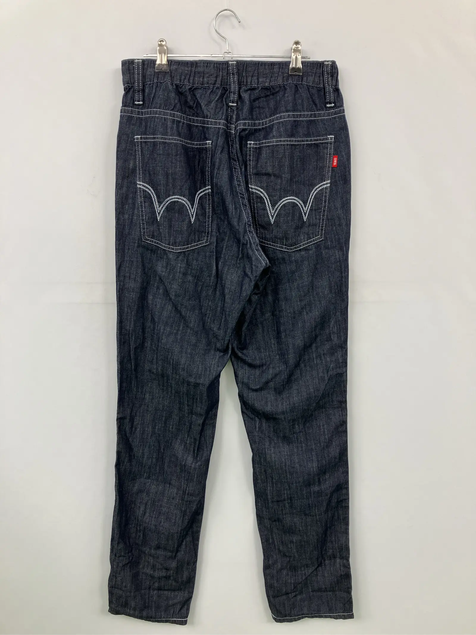 https://r2-worker.digdig.jp/product/ad4ce2ec-b42a-4b49-ad2f-a6e824322480/8b013cb6-d5b1-477c-8663-6da7aea446fd