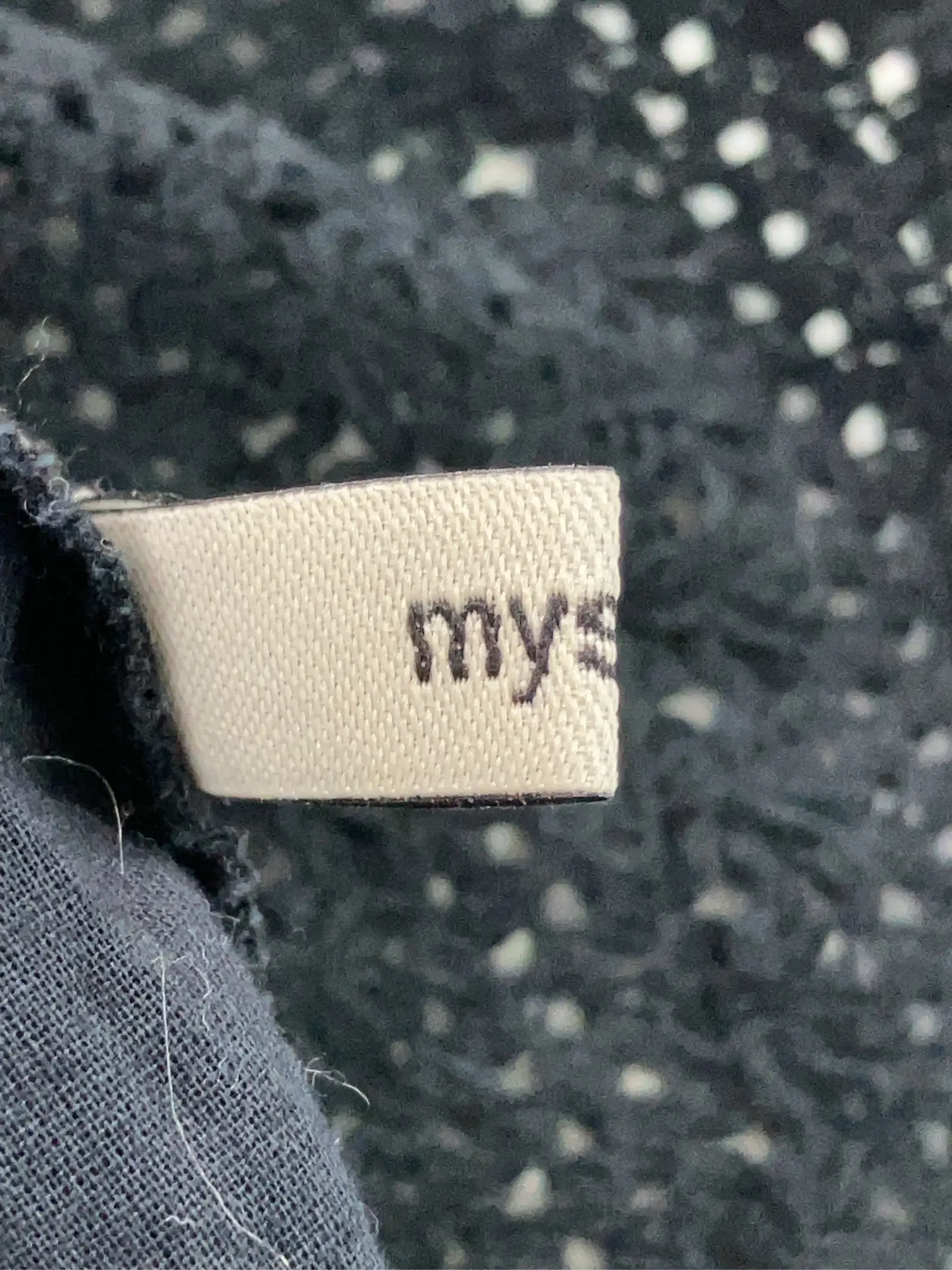https://r2-worker.digdig.jp/product/ad7f2c7a-c586-4c67-866f-6a77fe267f50/9f7a1a12-8d11-4f2b-89bf-9eeb10b01575