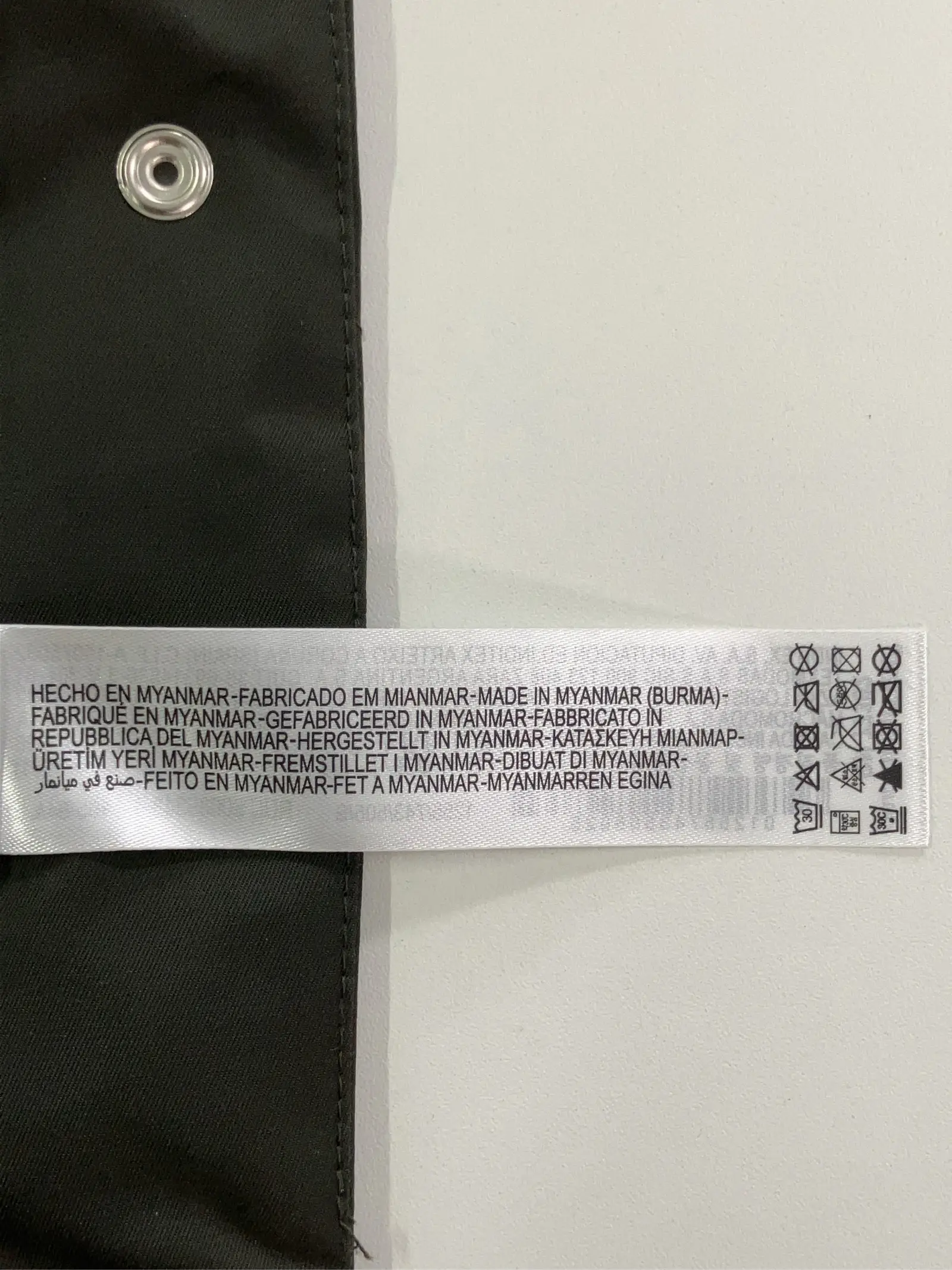 https://r2-worker.digdig.jp/product/ad8075fd-71ae-4a72-8bc7-57db59f4f6ac/d2c20e34-2c9c-4a95-9b6b-38ec01f54f2d