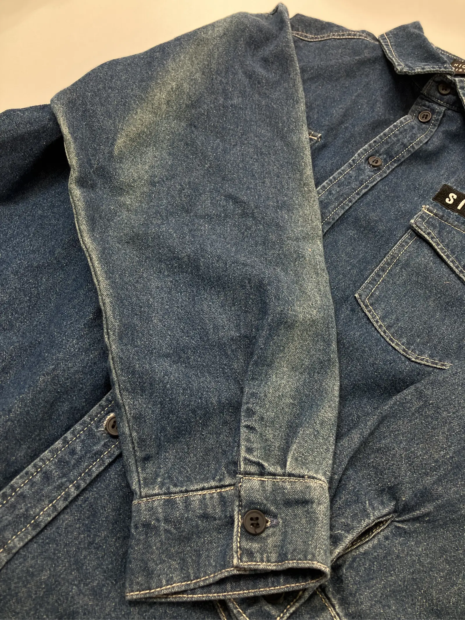 https://r2-worker.digdig.jp/product/ad83ad39-6ebf-4fa3-bd44-27a2cd26c344/cbcc80b5-027c-4869-bdd8-e9d30869e852