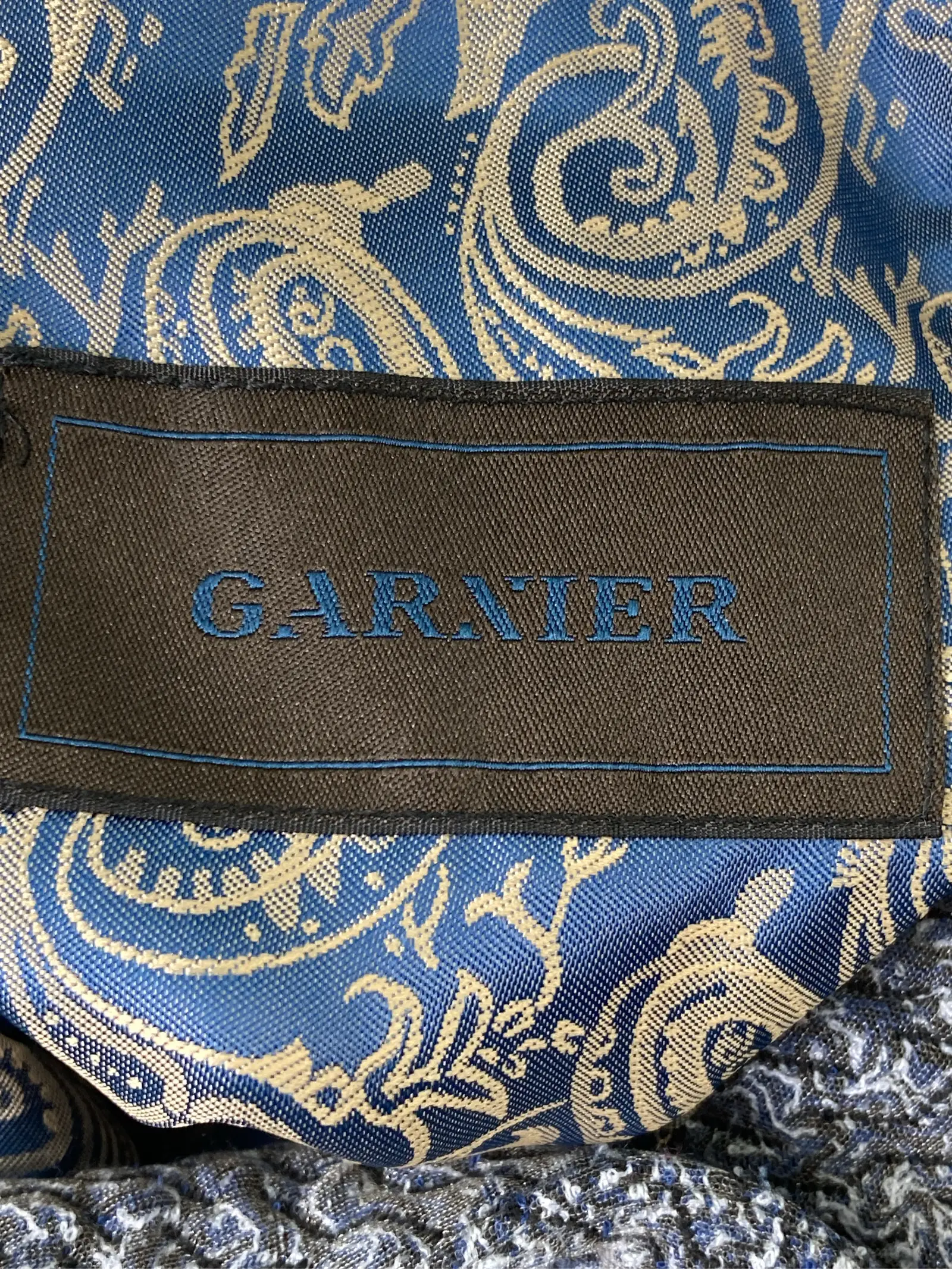https://r2-worker.digdig.jp/product/ad8b24f2-5c24-4e21-9466-cad005f33879/42bedcbf-95c0-463a-af81-00837a83c325