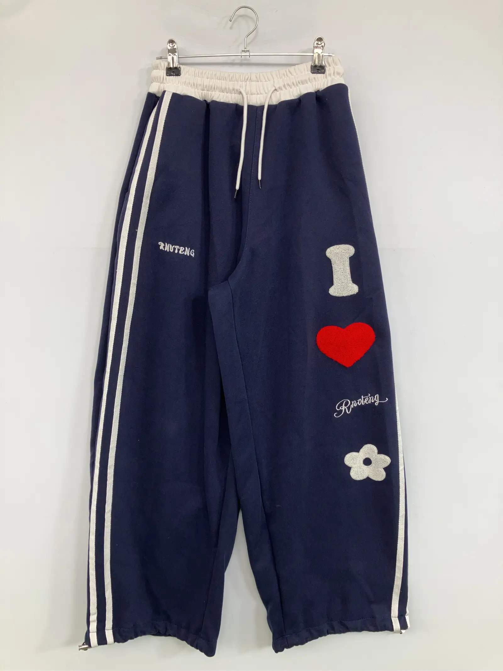 https://r2-worker.digdig.jp/product/add5f671-9eb4-401b-a143-a6a3fbcaa9e7/6b569f25-588c-466f-96f5-cf6c9dd454d2