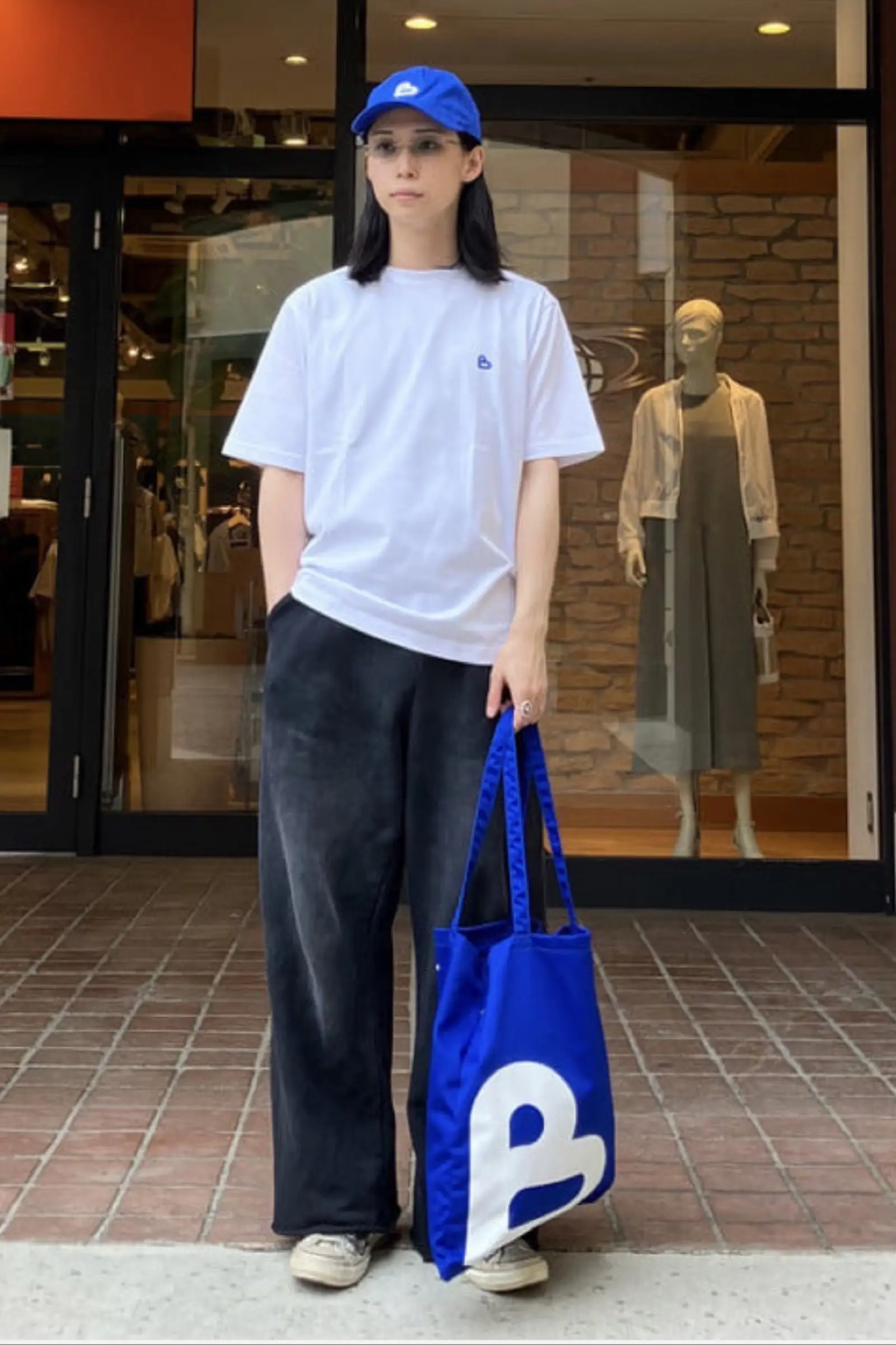 https://r2-worker.digdig.jp/product/ade97537-92c3-43ab-a92d-e11da66e3a66/1d2bf325-fa10-4bb1-85d2-7484fb64bc33