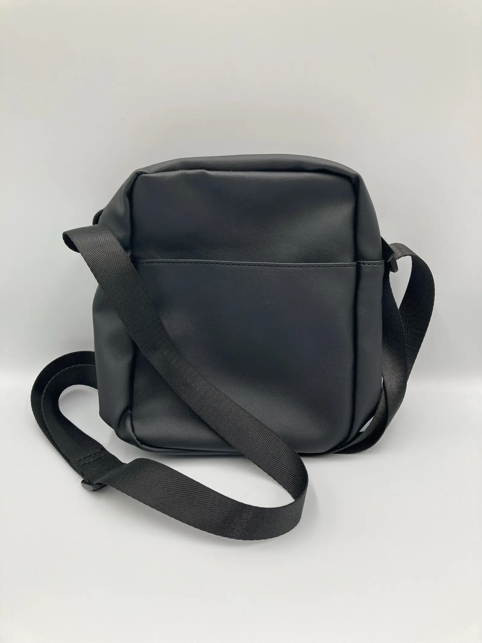 https://r2-worker.digdig.jp/product/ae01bdcb-9643-42d6-9ff0-38449ca94a7f/de749b36-849d-453c-a324-5e1ae86f5039