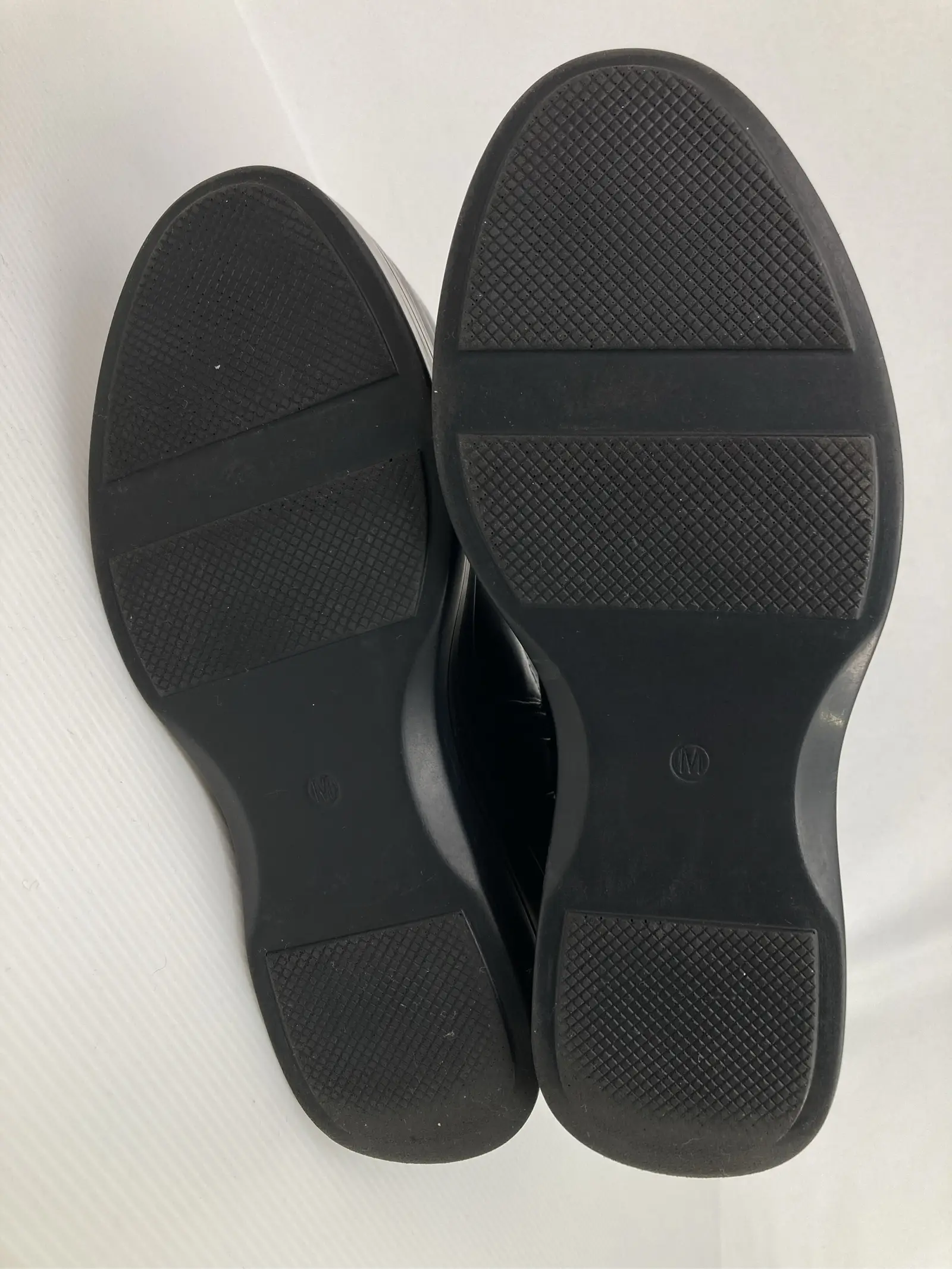 https://r2-worker.digdig.jp/product/ae0fe902-870a-4688-9934-1c18f01c8c83/f42ff1ea-a49a-4998-81ed-4cd57fbab4ba