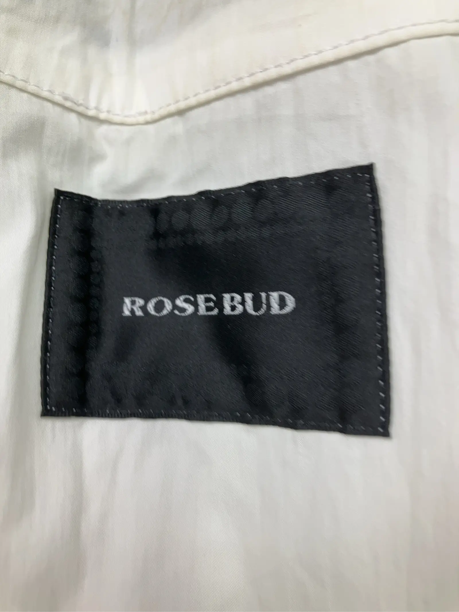 https://r2-worker.digdig.jp/product/ae1c44f4-a435-44ff-be36-f6e87ab04afc/7e7080ce-5d44-414d-aca1-ebc59763e03d