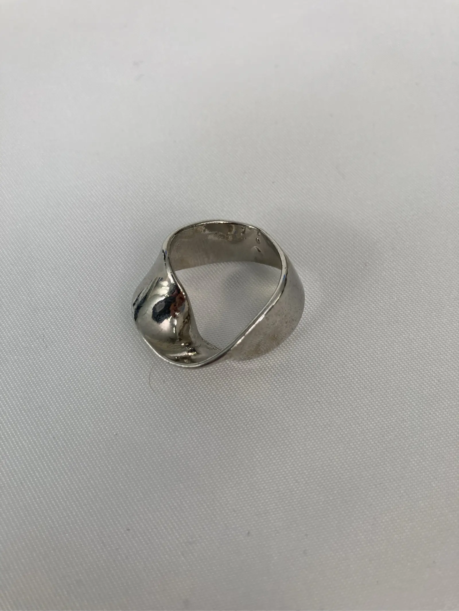 https://r2-worker.digdig.jp/product/ae5d8f8b-793a-4a2c-ac79-99c5c8a5ba90/fa988509-4d83-46b2-8765-9f3e4fc18beb