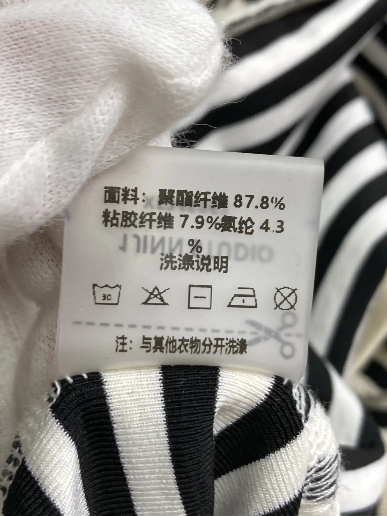 https://r2-worker.digdig.jp/product/ae7dc447-a4c9-40c3-9af6-d193dfe92a9c/b4d71595-2f86-42d5-b5ae-7fe56d21129a