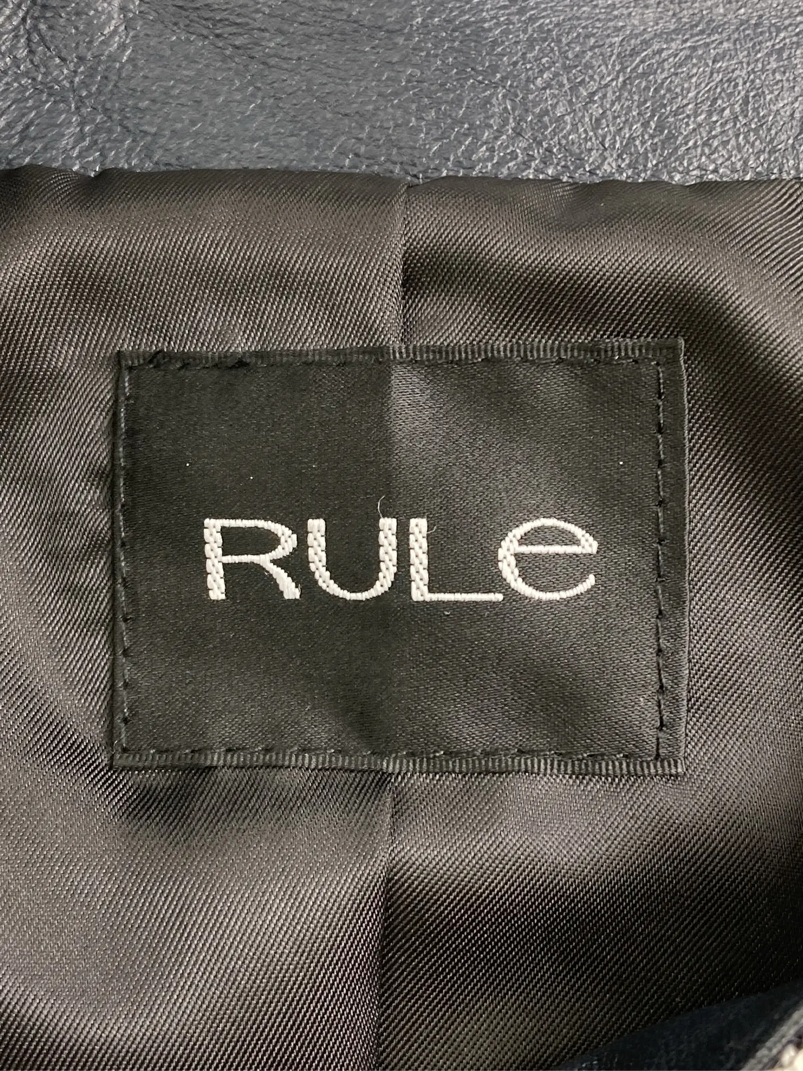 https://r2-worker.digdig.jp/product/ae8230b5-9756-453e-a2d1-09a4f7e49aeb/82a72cb2-bbff-4397-8656-119bc2c2ad31