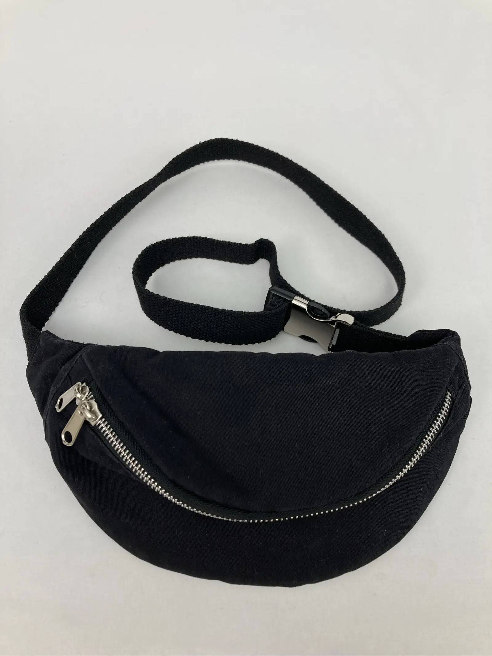 https://r2-worker.digdig.jp/product/aeb9fff6-a2c2-48da-9419-407fa00c4601/90884348-a080-497e-9785-c84c45e7451d