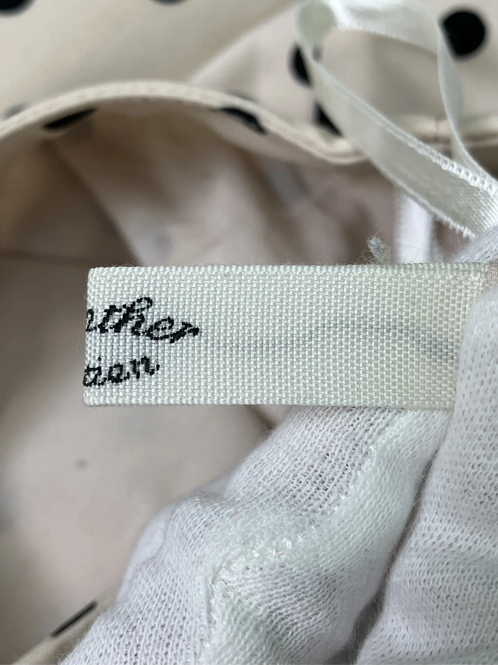 https://r2-worker.digdig.jp/product/aed97e51-f5a1-4eee-8815-62ca5ceeca71/569f6f68-900a-4849-874f-2c6a630072c2