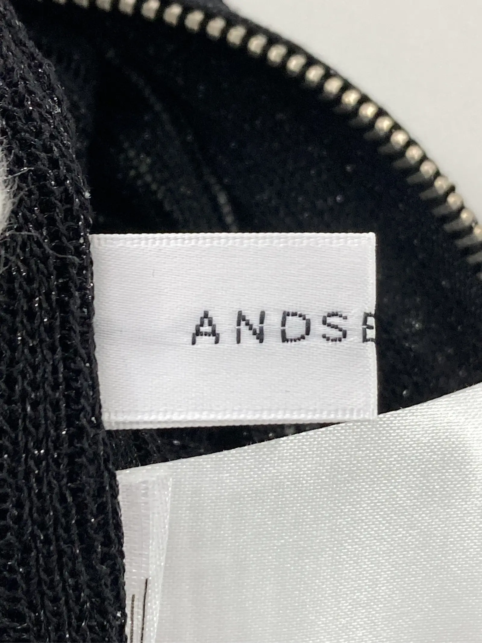 https://r2-worker.digdig.jp/product/af1d57bc-f6f2-4239-8a01-78612f504b5e/a07eac11-cc6a-492a-8c8c-4777af3be249