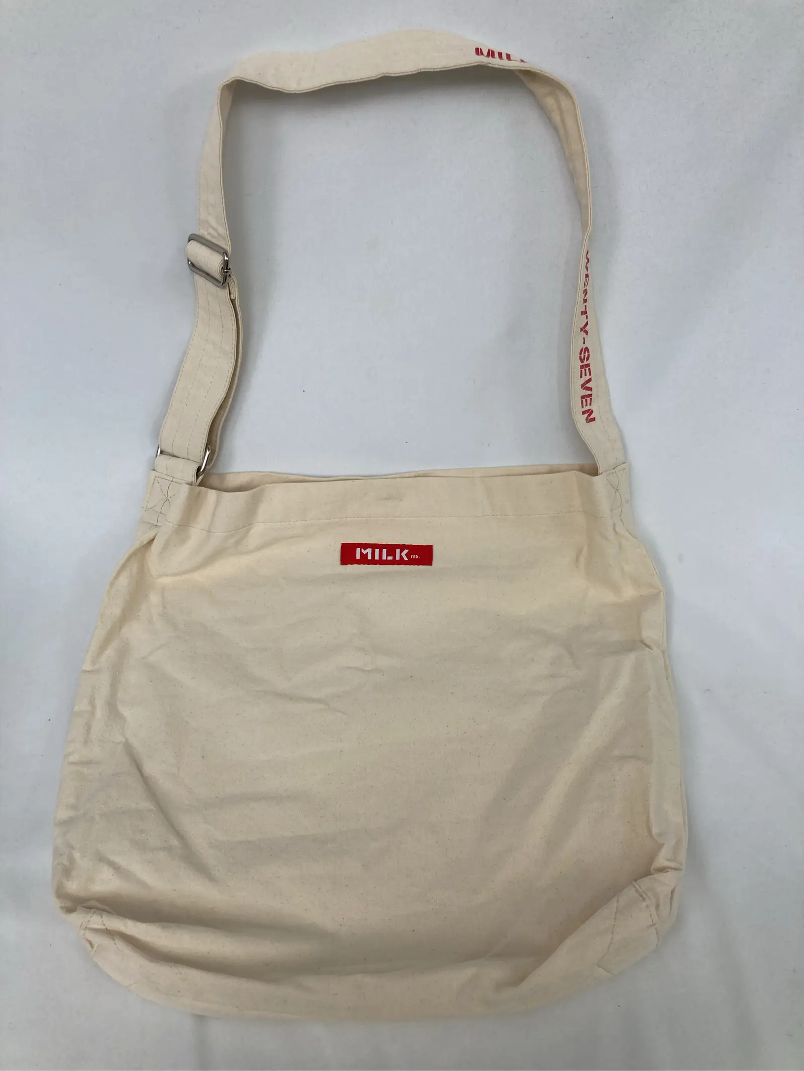 https://r2-worker.digdig.jp/product/af2bfa76-5f21-45c9-8e37-fe59c21472a1/c034b369-5964-43e4-8707-e37b47dc9069
