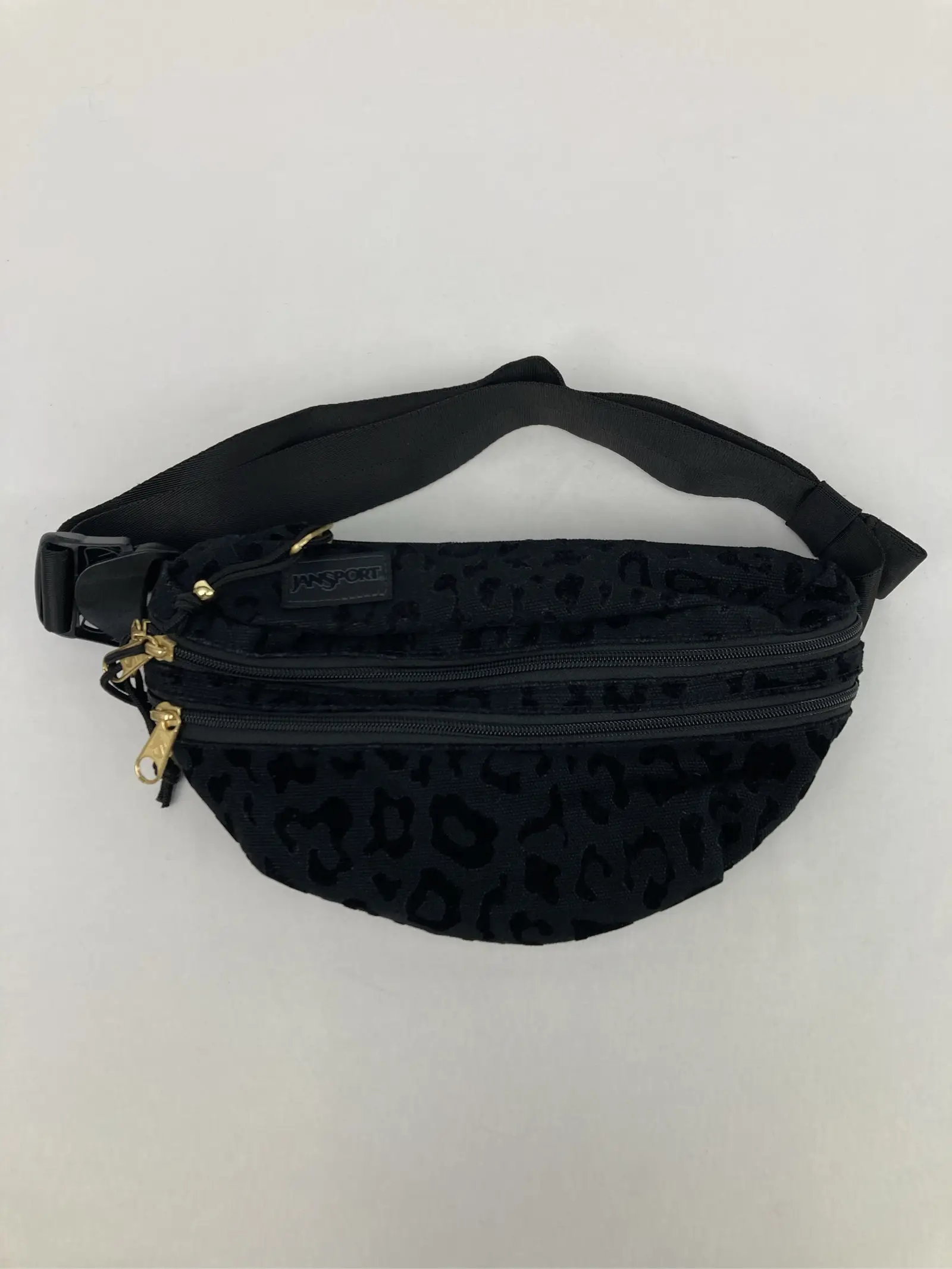 https://r2-worker.digdig.jp/product/af64cd5d-ba87-46e9-9e80-a7e2d758324c/bfab4bcc-4589-4607-afa5-1c57d709e8e7