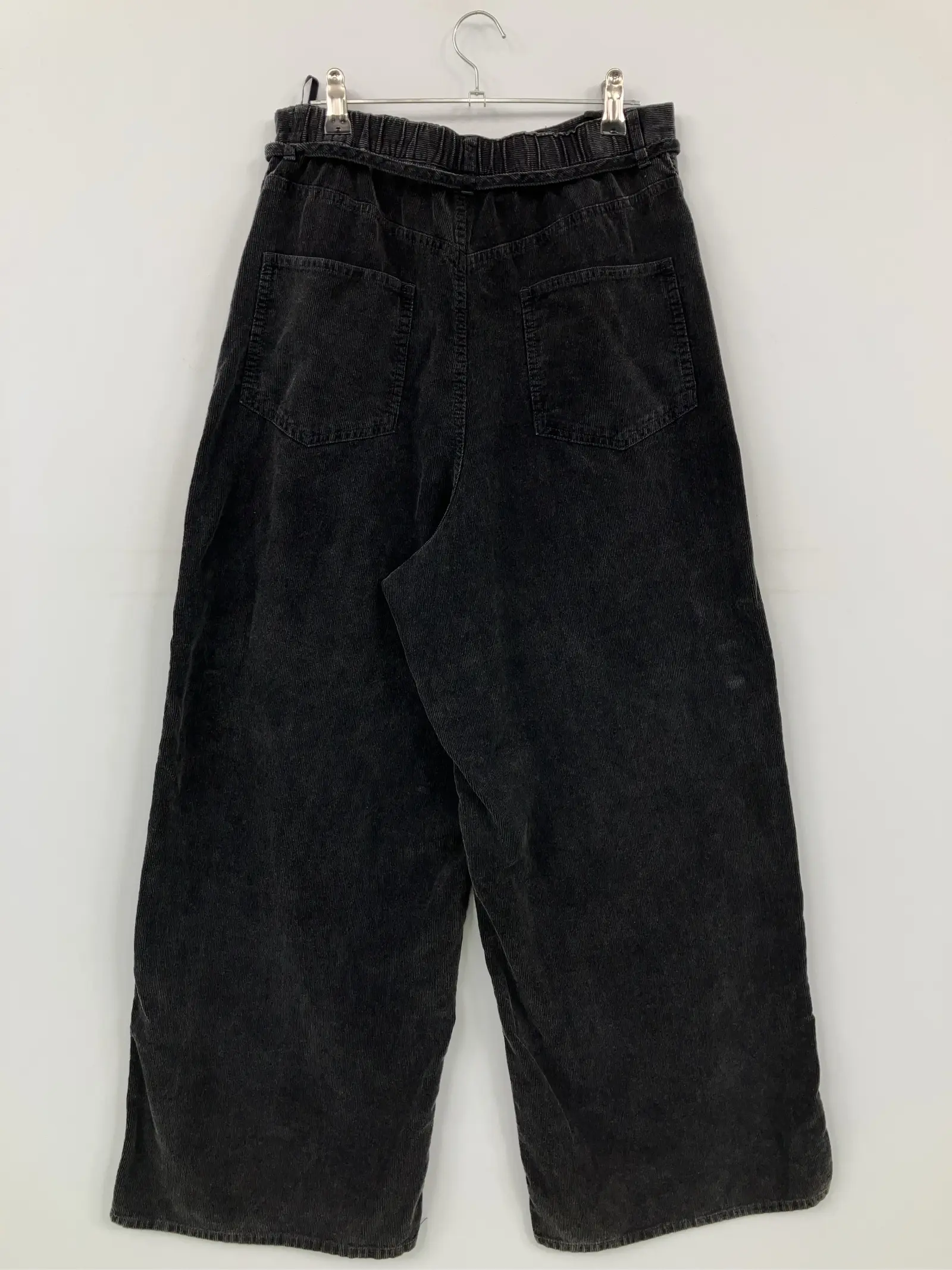 https://r2-worker.digdig.jp/product/af7b8d61-d3da-44cc-8d16-6bb4218bd2cc/be8eac5b-13c0-40f0-ba5c-5abfc1748bd8