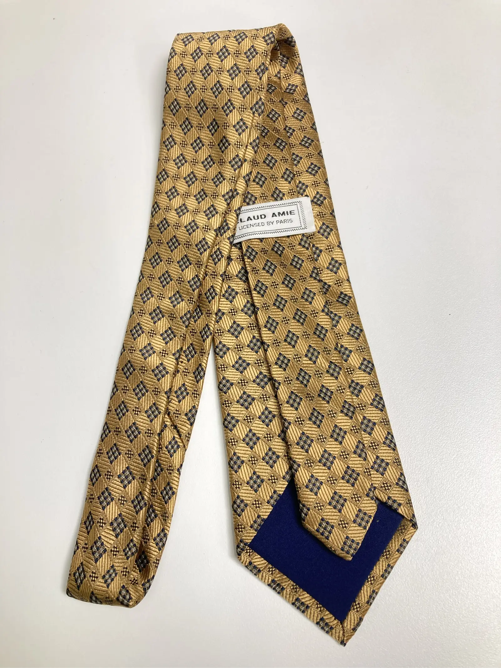 https://r2-worker.digdig.jp/product/afdb5c46-4a7e-43fd-9183-7b86713696fd/47505b08-ab0c-4f7b-ac8e-71f6de1c1858