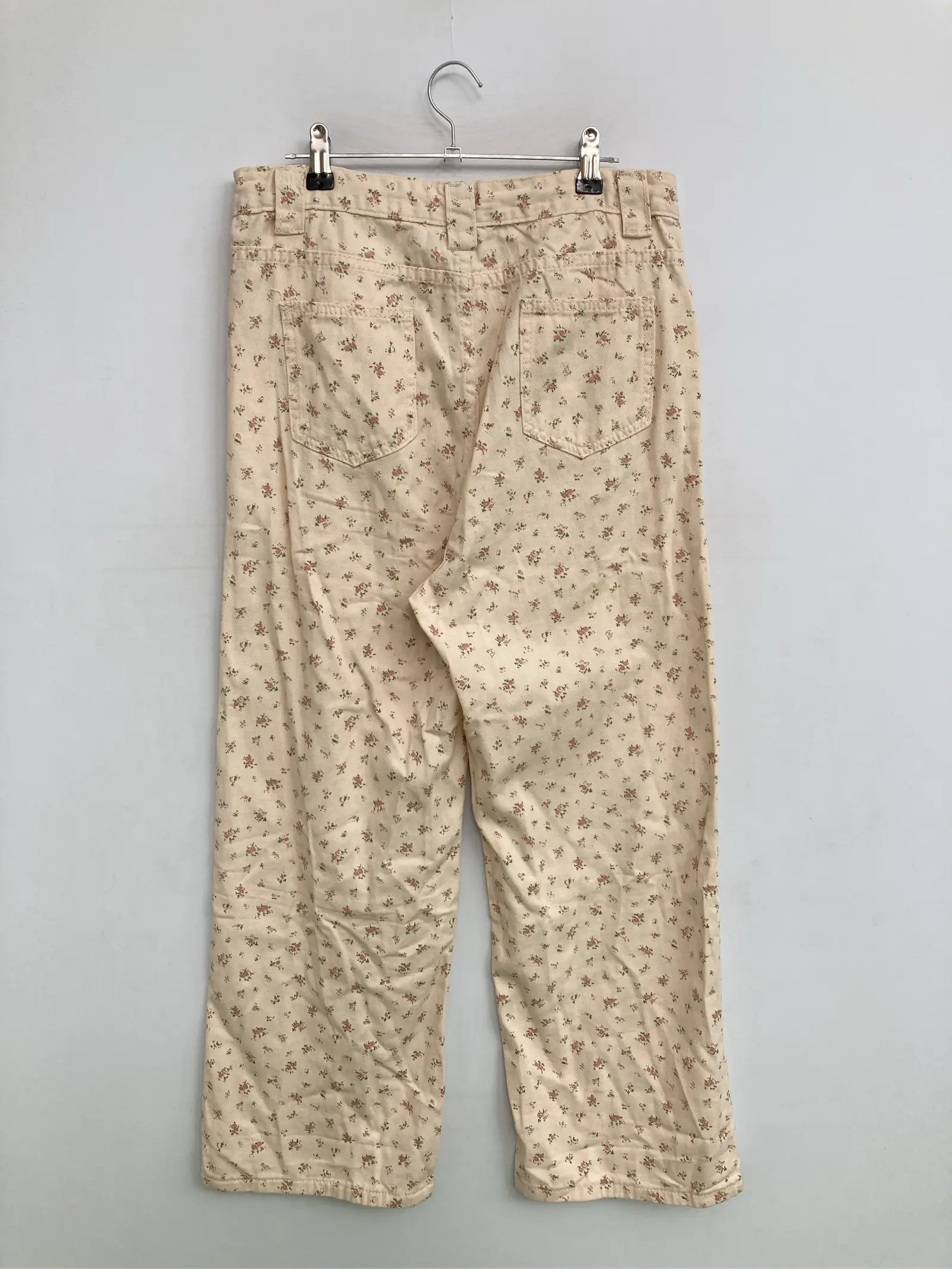 https://r2-worker.digdig.jp/product/b0351a05-e53d-4e8d-907f-9fd4c3c4bc4c/f9c9d50d-6acb-4885-994a-2a4451b178e6
