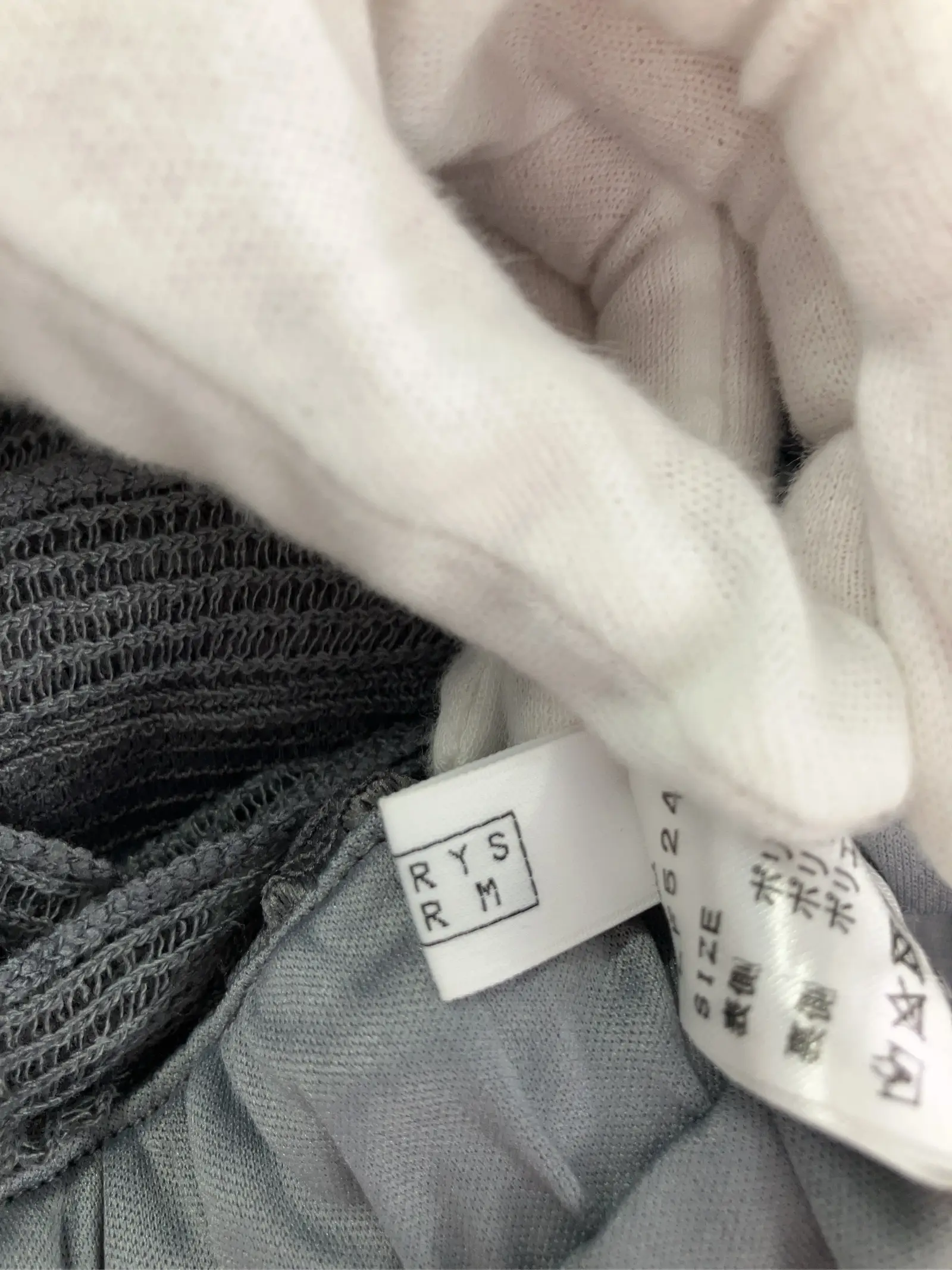 https://r2-worker.digdig.jp/product/b04119d5-f55b-48f8-a03d-52f981ce40c8/553eedb8-7098-4010-938d-63c3af295f5d