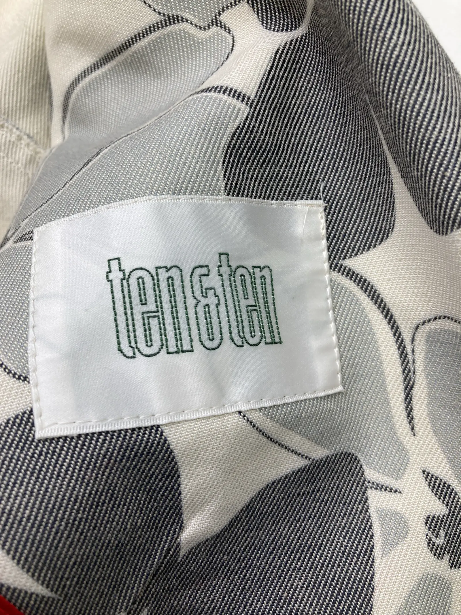 https://r2-worker.digdig.jp/product/b07a4ae2-53a0-48a5-b76b-e3d519658ff3/b935bef5-a130-4a64-9b20-3ca461feac2e
