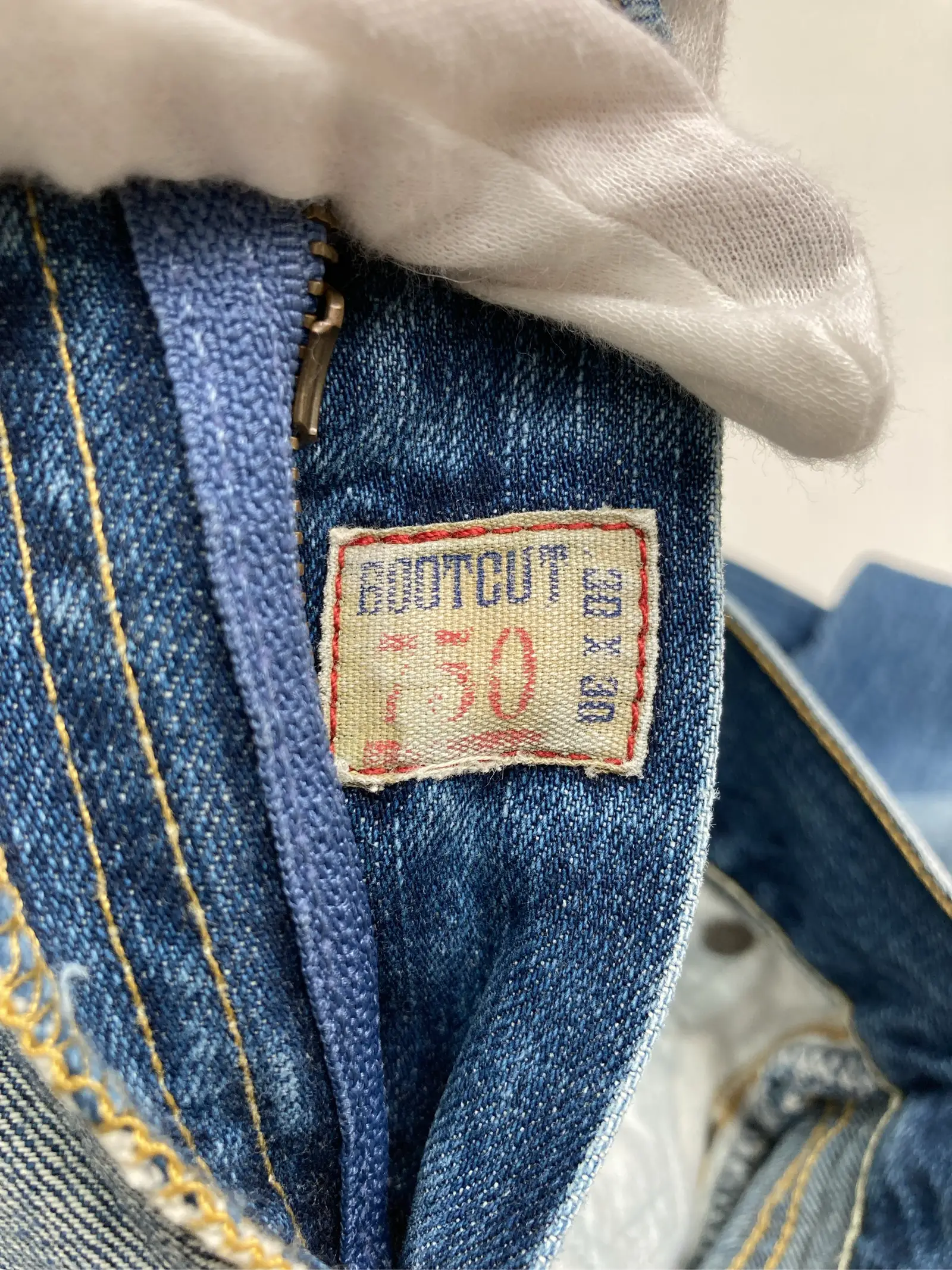https://r2-worker.digdig.jp/product/b0a2101d-b611-4838-bfc0-dca8a08a96cc/96042cde-b69c-41b5-8081-d837d4f63bed